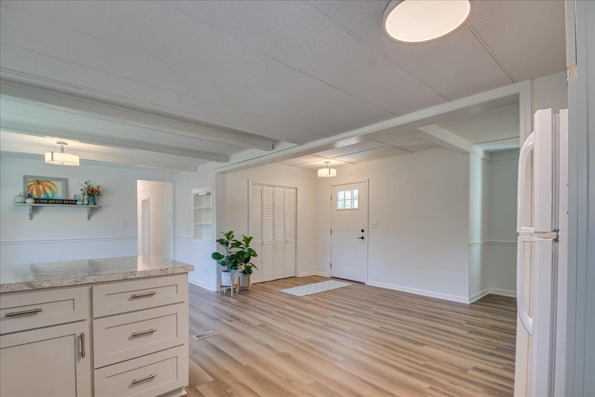 5238 STOREY MILL Road