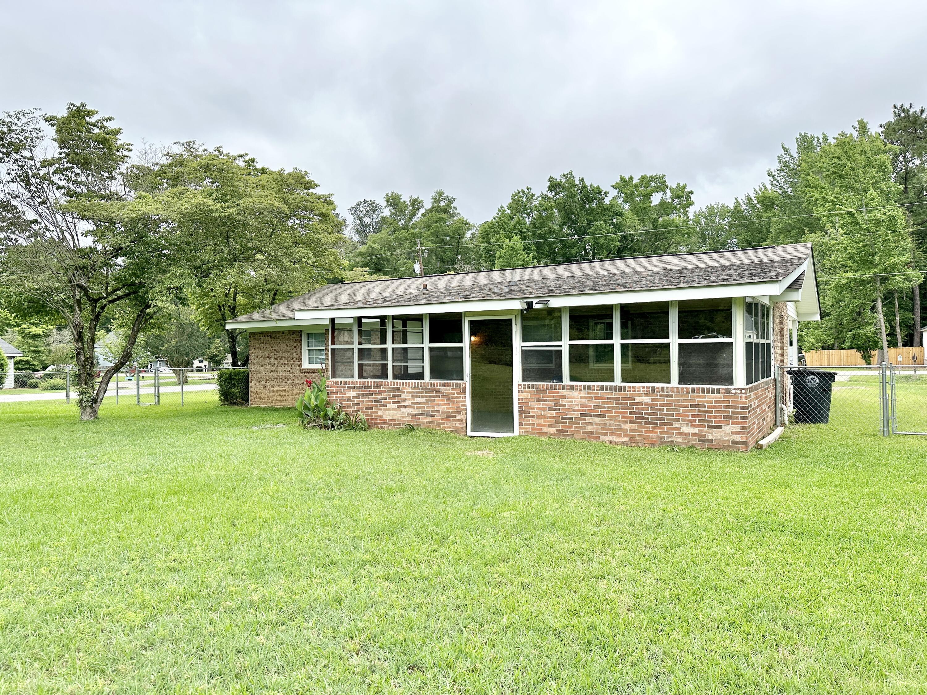 109 SPRING VALLEY Road