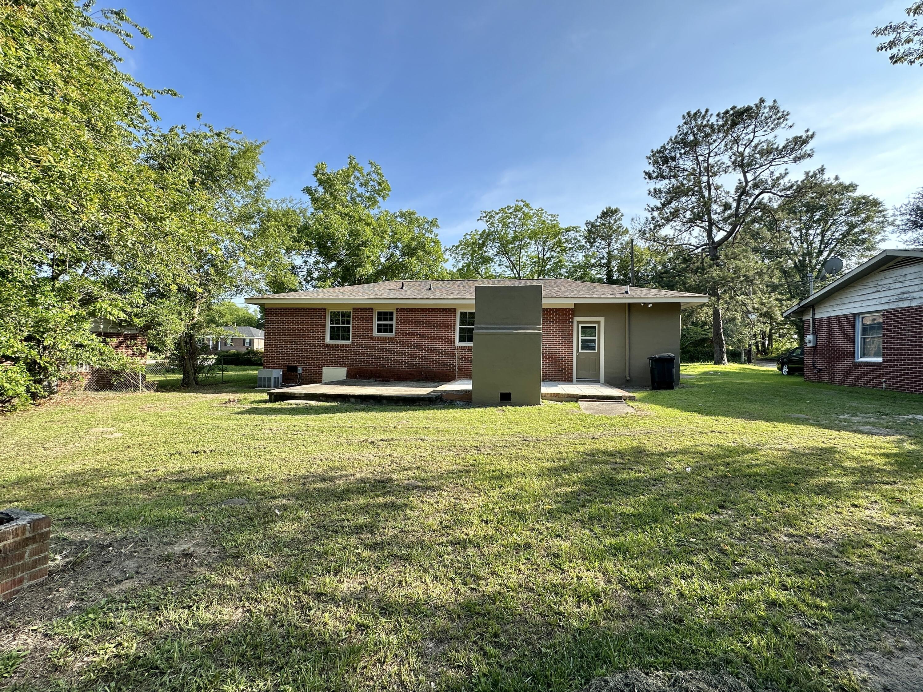 1138 HERMAN LODGE Boulevard