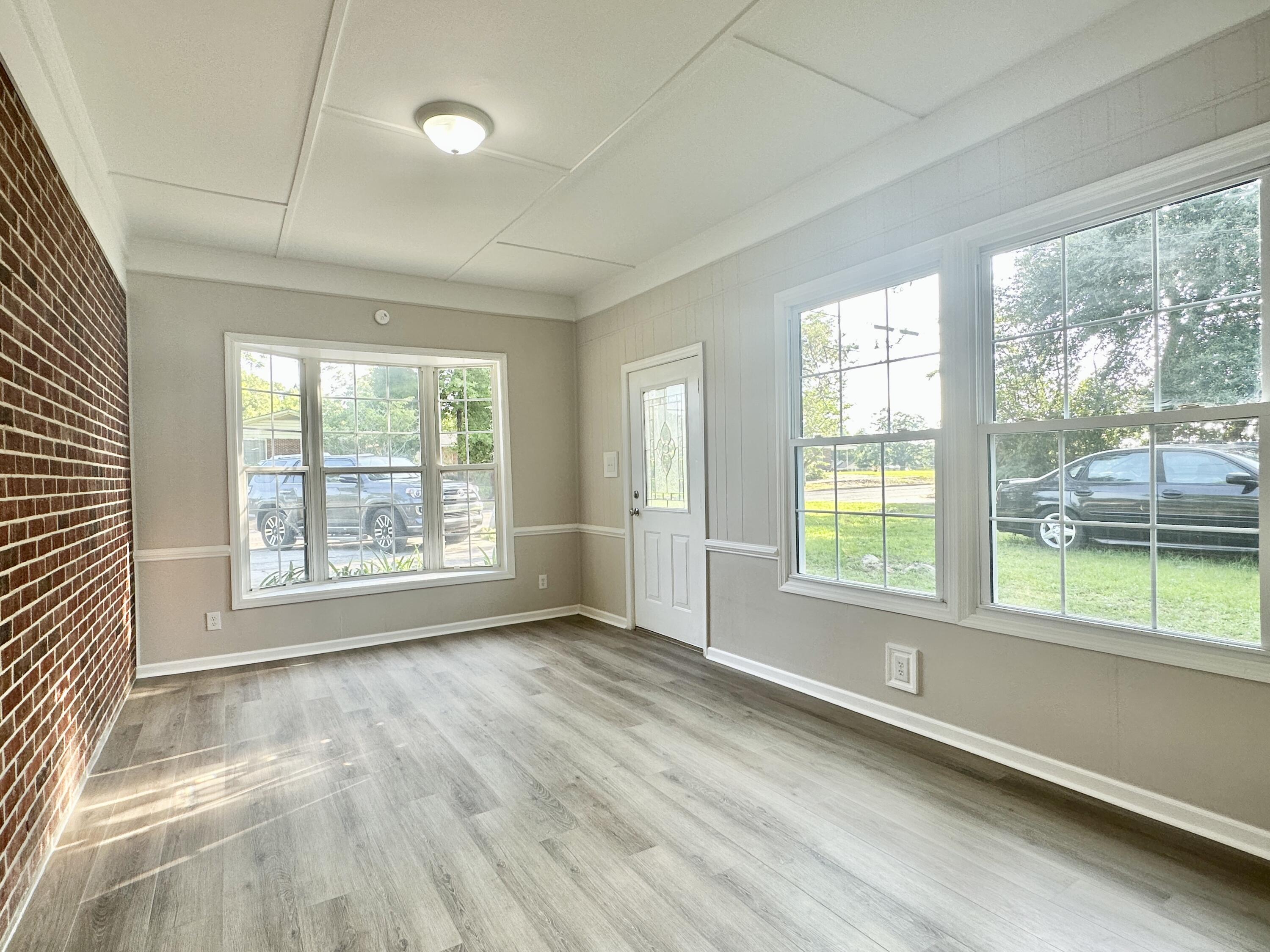 1138 HERMAN LODGE Boulevard