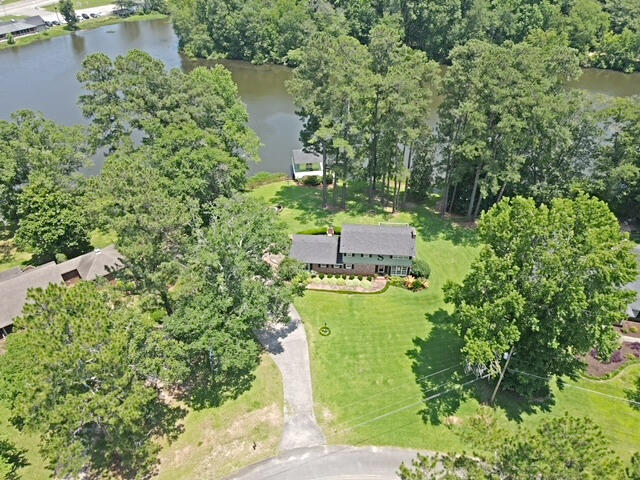 114 LAKE BLUFF Drive