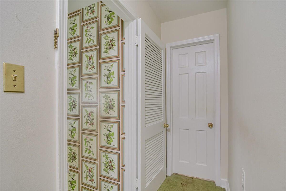 114 LAKE BLUFF Drive