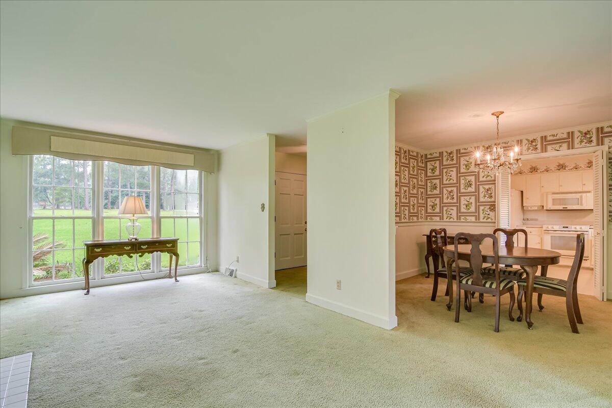 114 LAKE BLUFF Drive