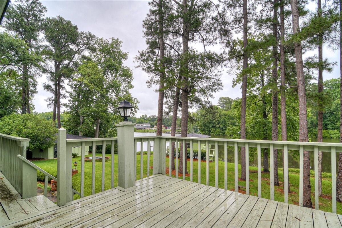 114 LAKE BLUFF Drive