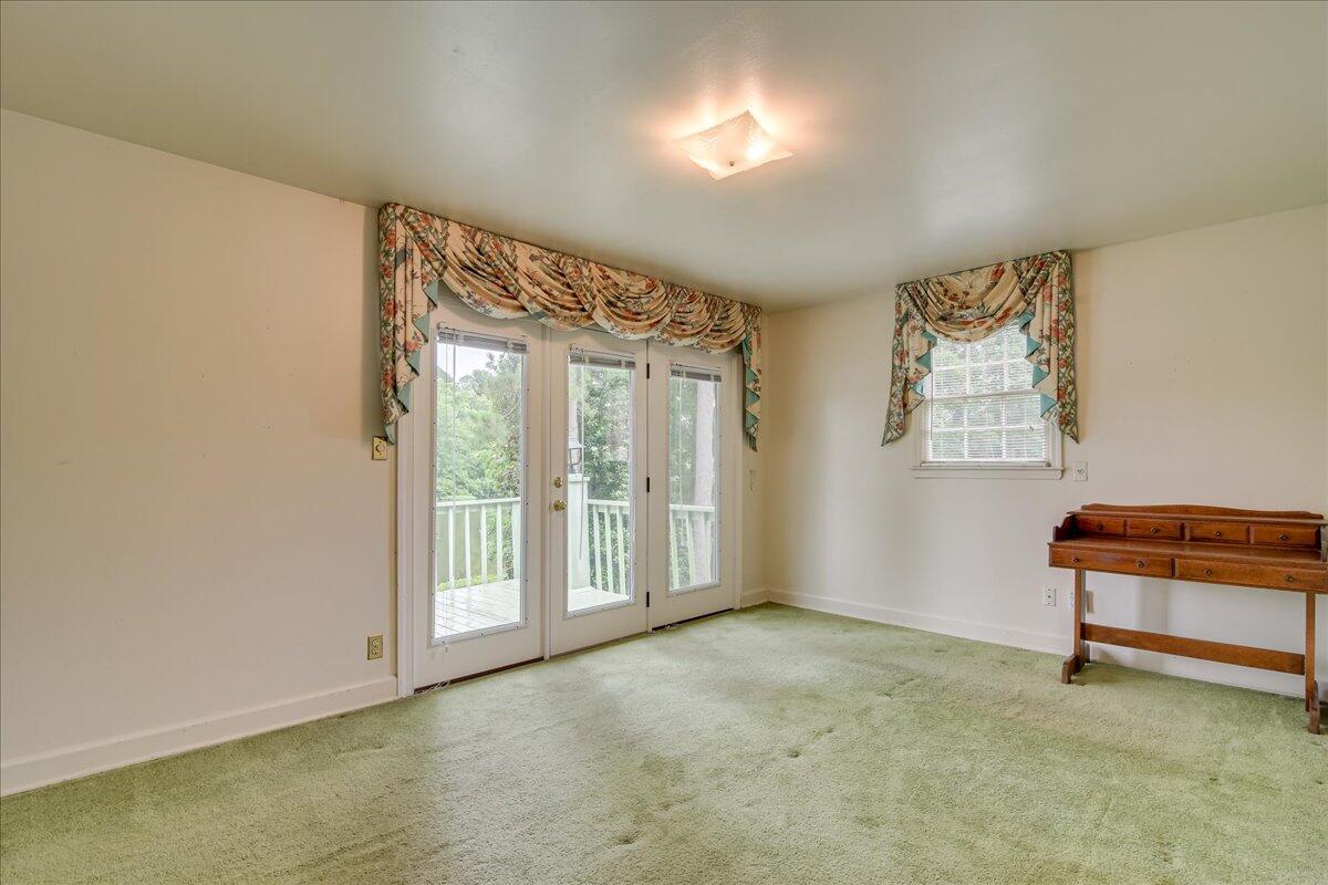 114 LAKE BLUFF Drive