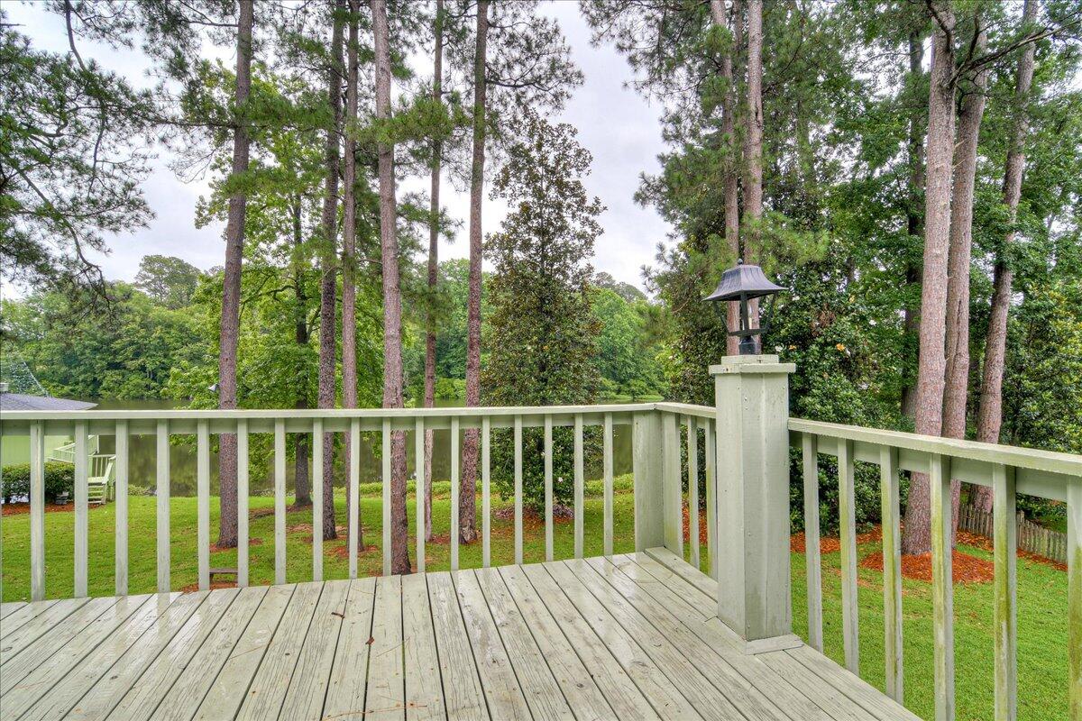 114 LAKE BLUFF Drive