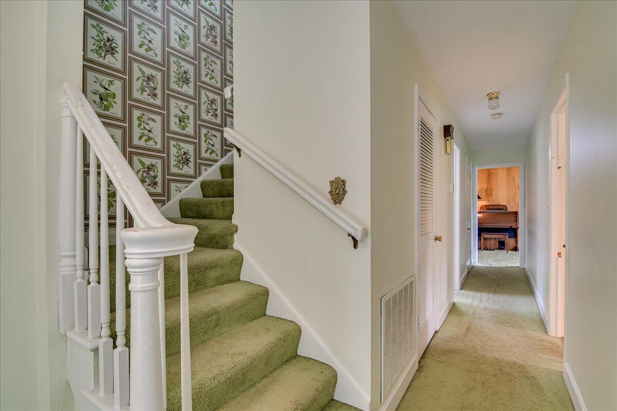 114 LAKE BLUFF Drive