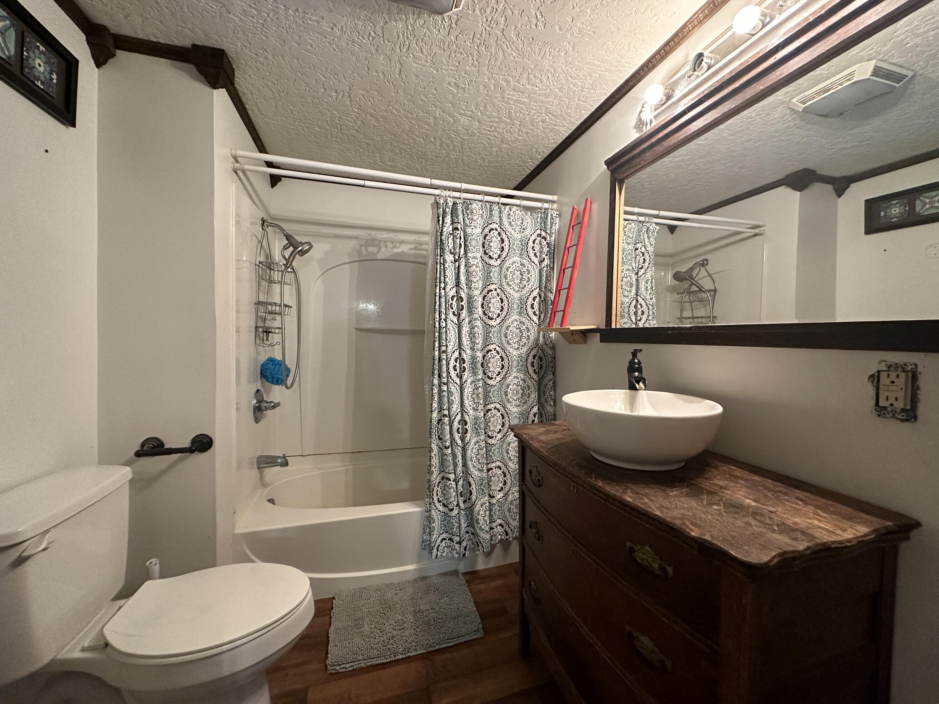 1337 ELLISON BRIDGE Road