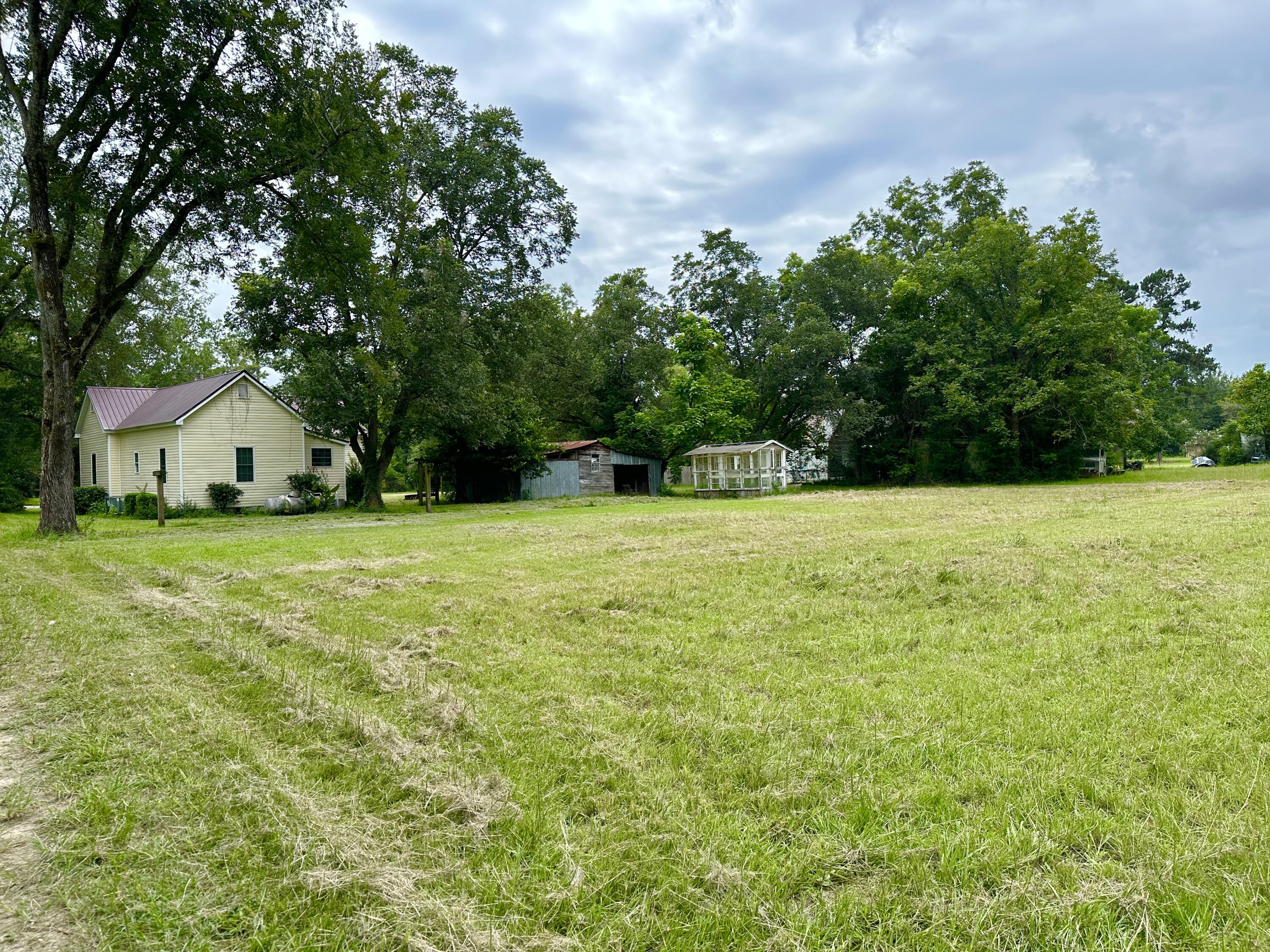 1337 ELLISON BRIDGE Road