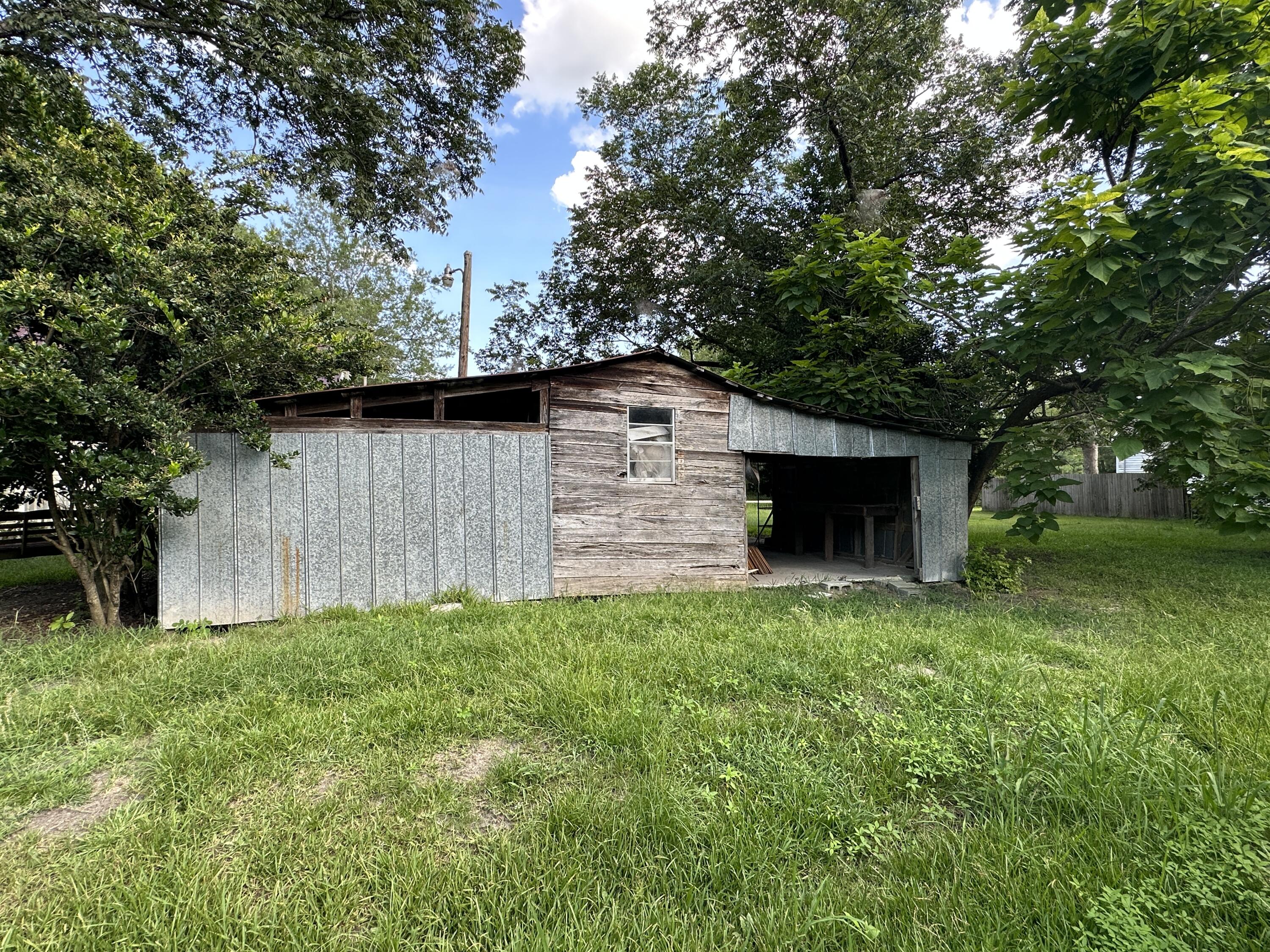 1337 ELLISON BRIDGE Road