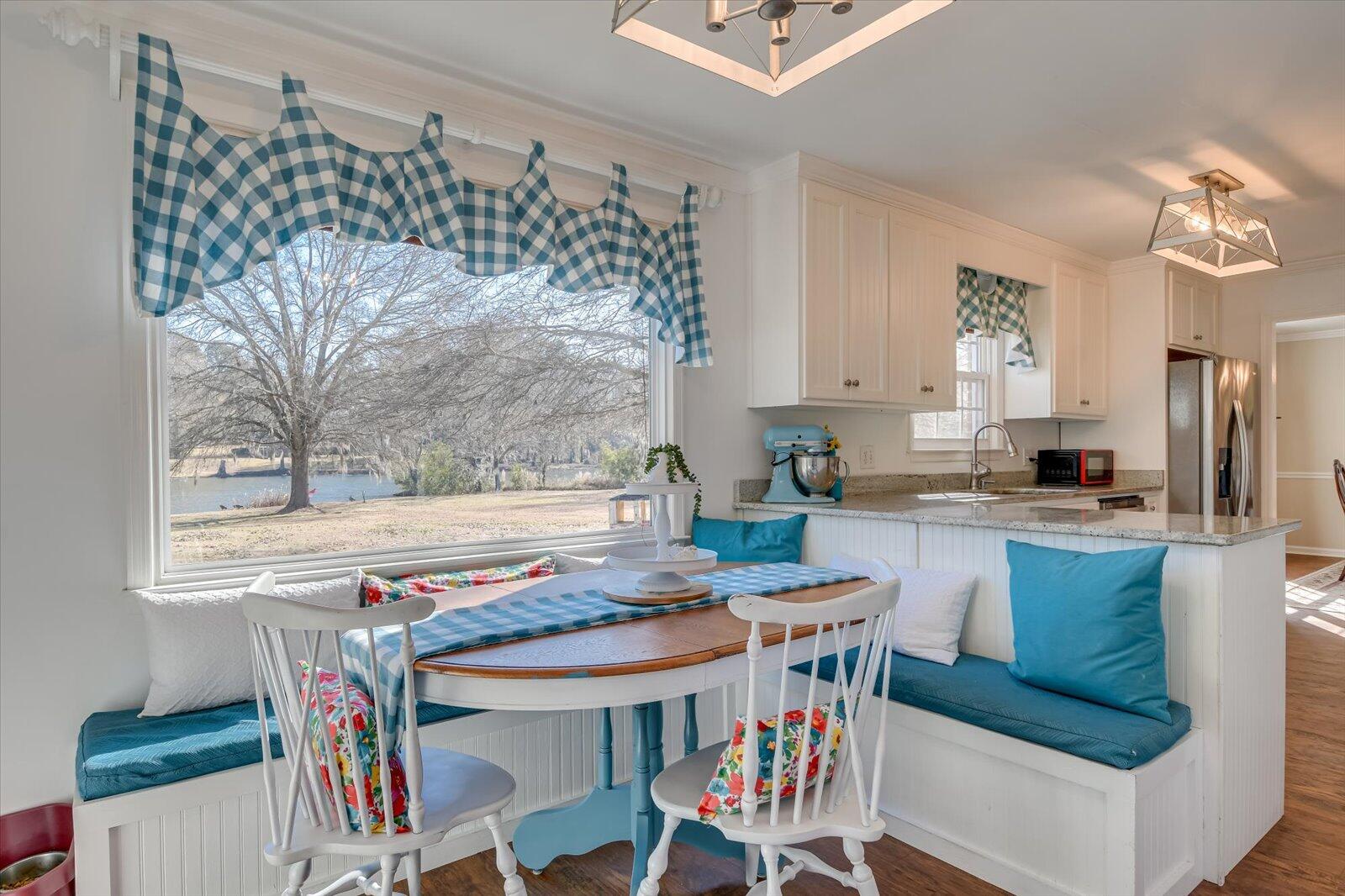 104 LAKE BLUFF Drive