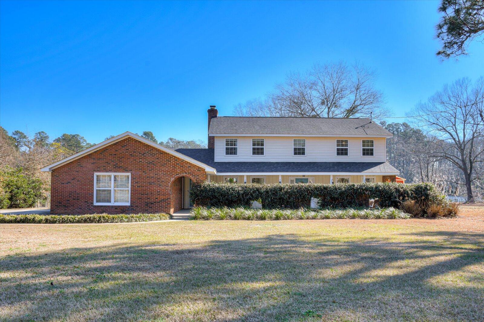 104 LAKE BLUFF Drive