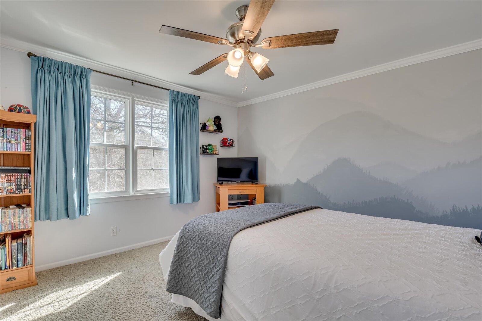 104 LAKE BLUFF Drive