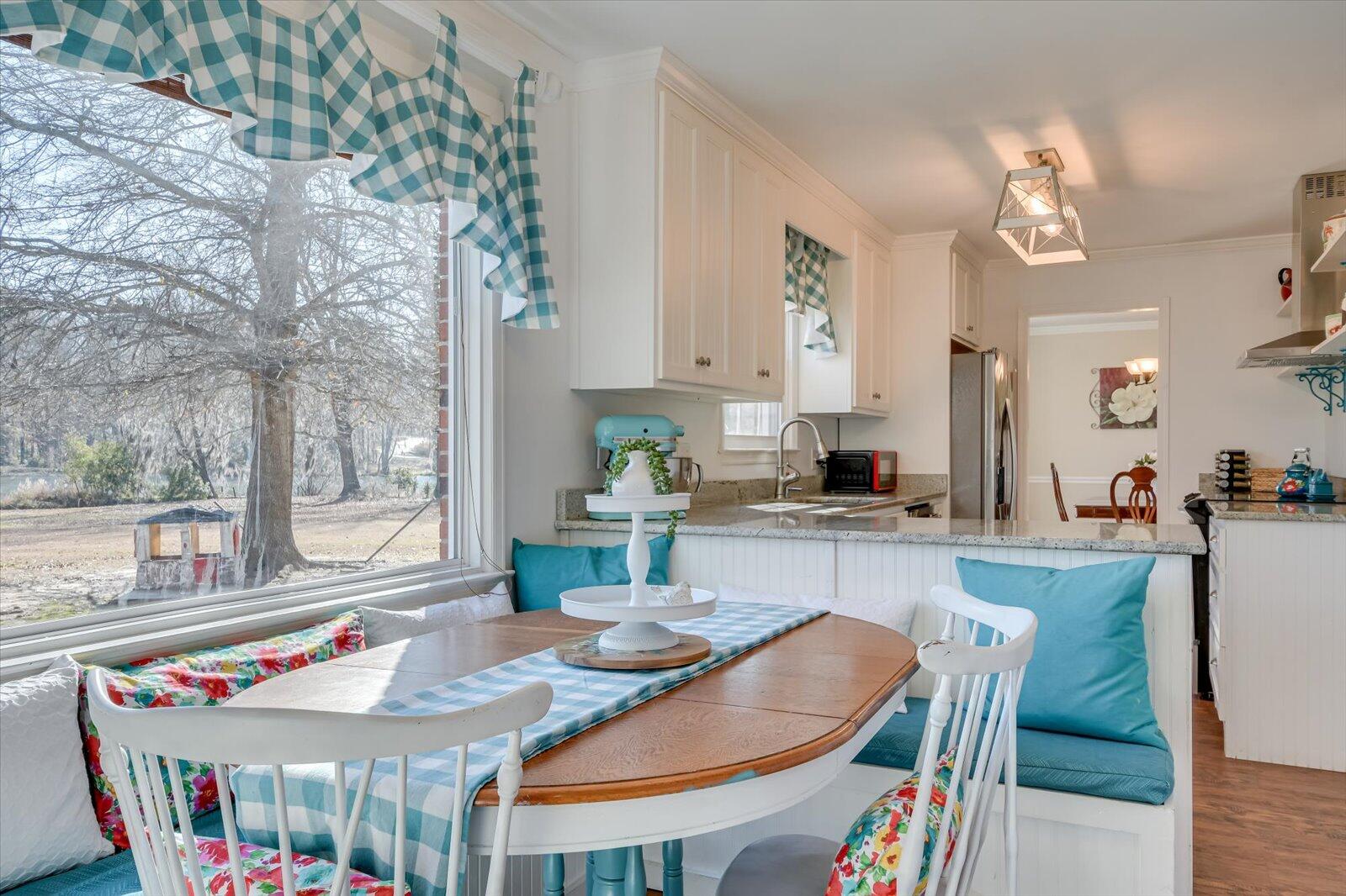 104 LAKE BLUFF Drive