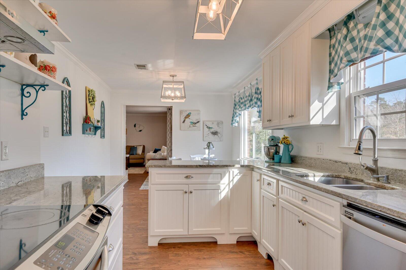 104 LAKE BLUFF Drive