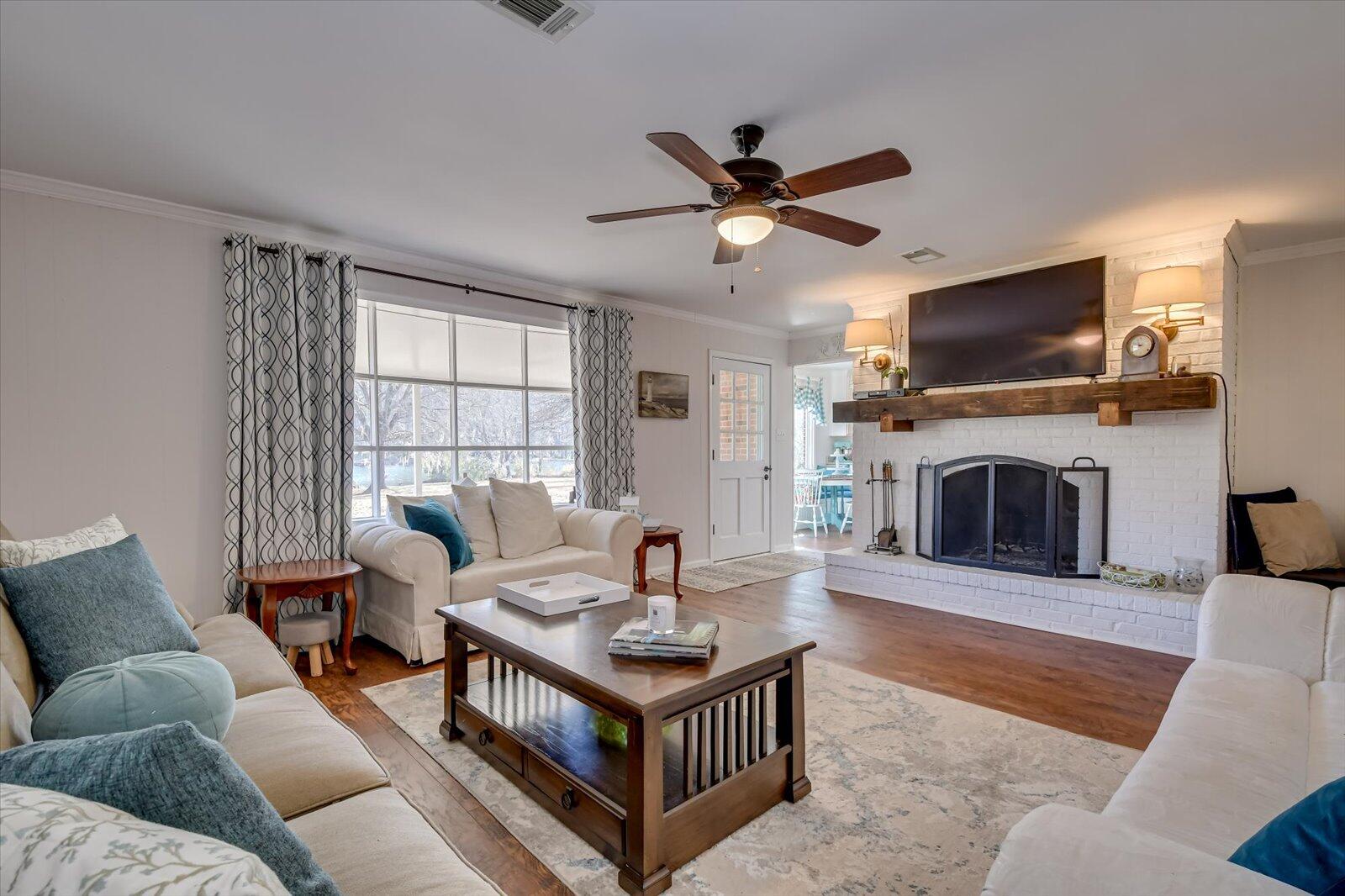 104 LAKE BLUFF Drive