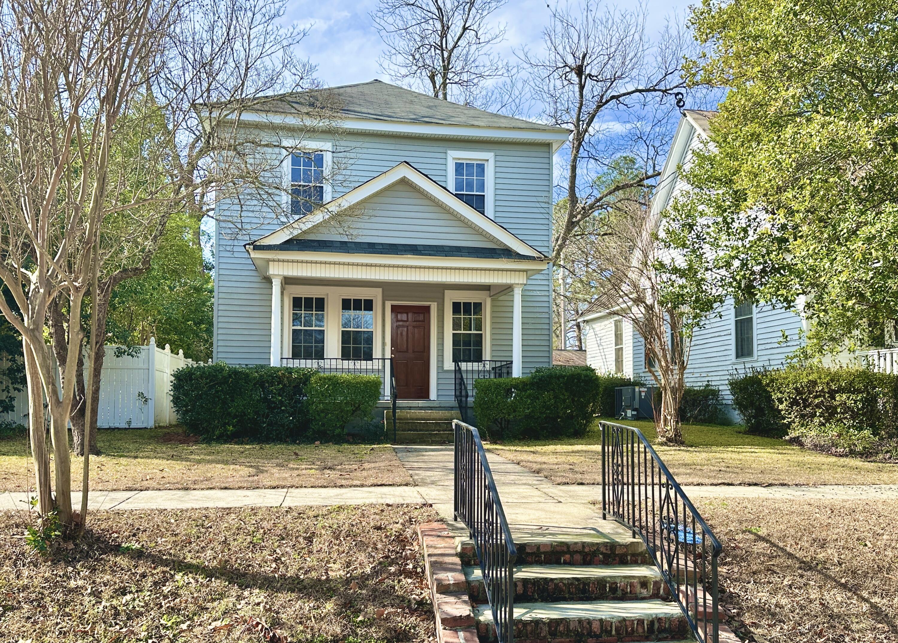 409 JONES Avenue