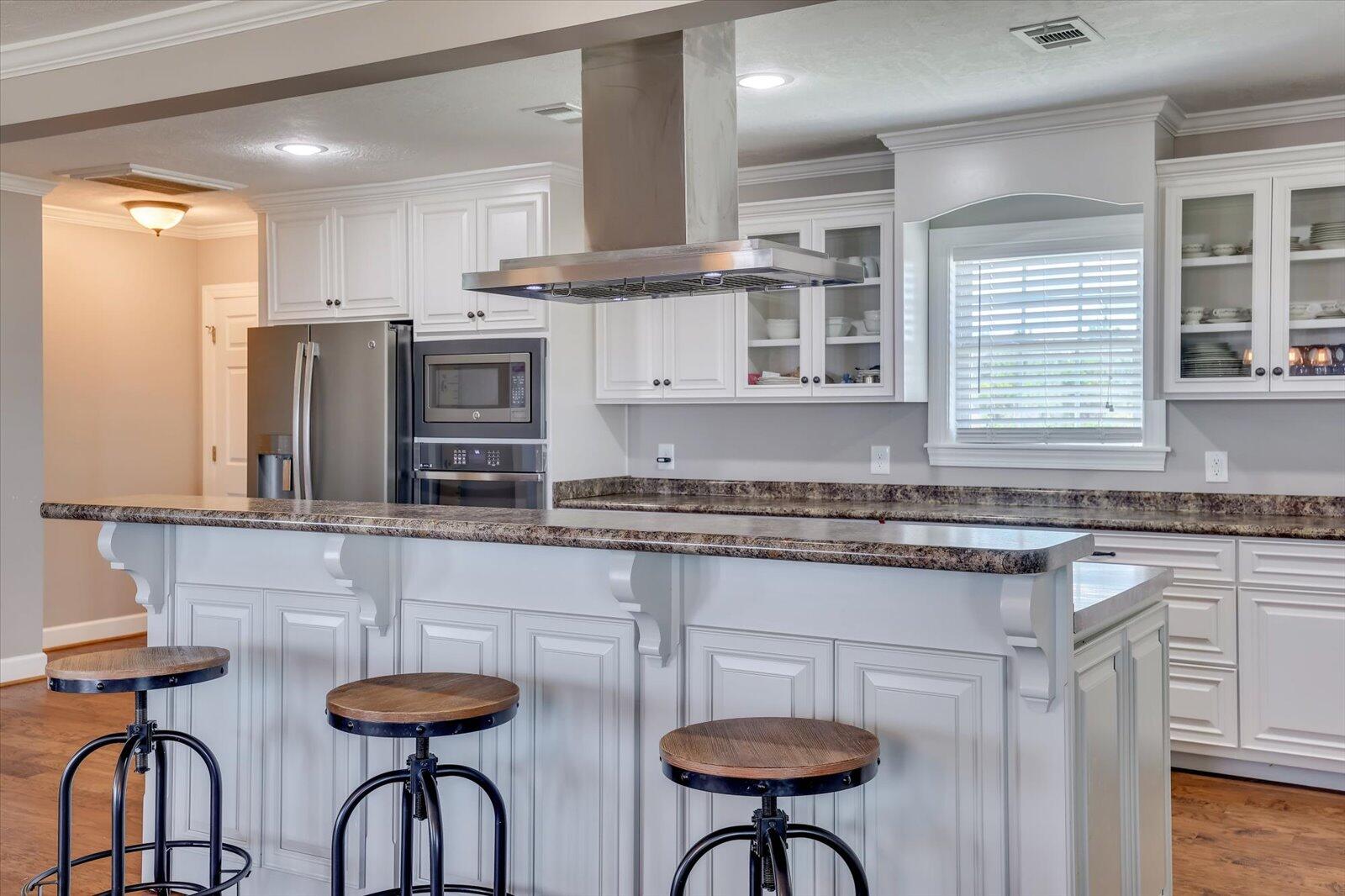 445 GRIFFIN LANDING Road