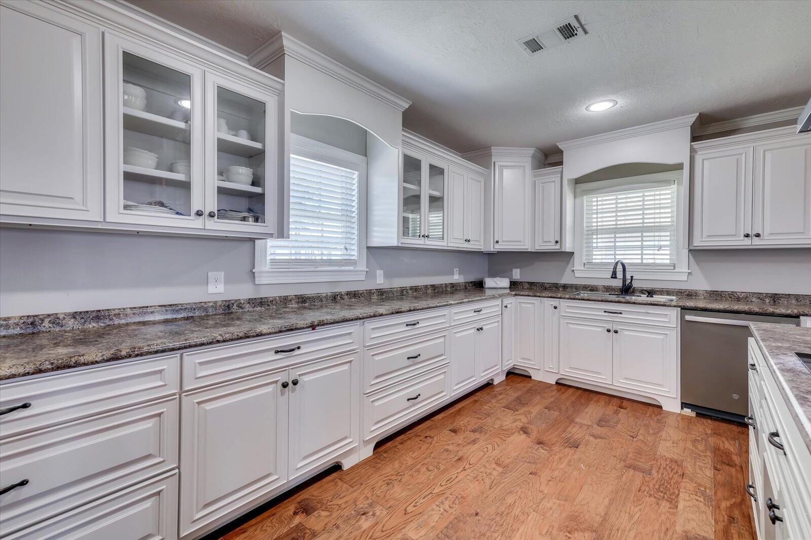 445 GRIFFIN LANDING Road