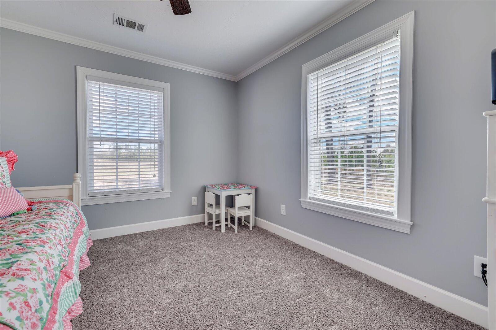 445 GRIFFIN LANDING Road