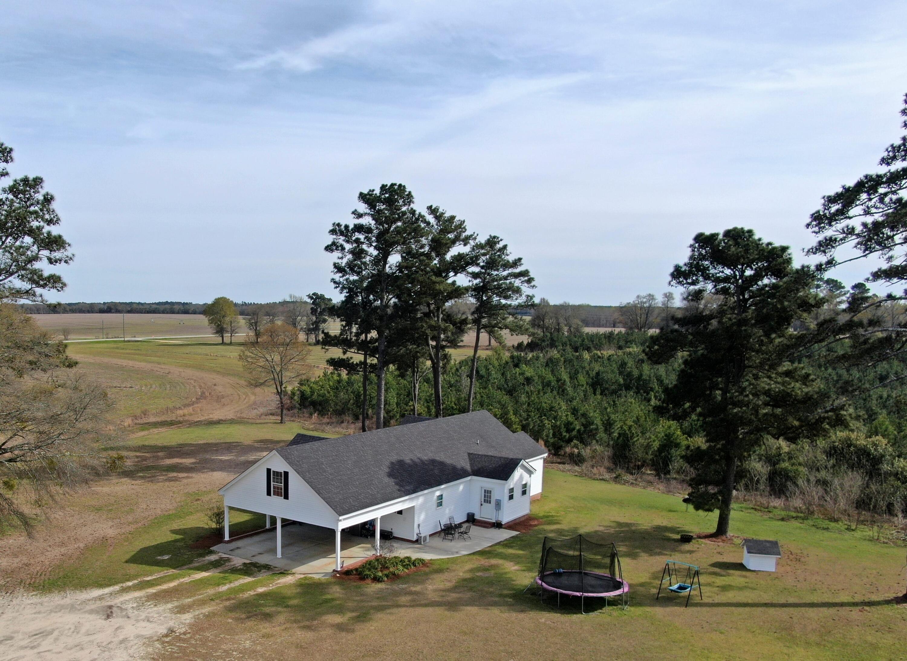 445 GRIFFIN LANDING Road