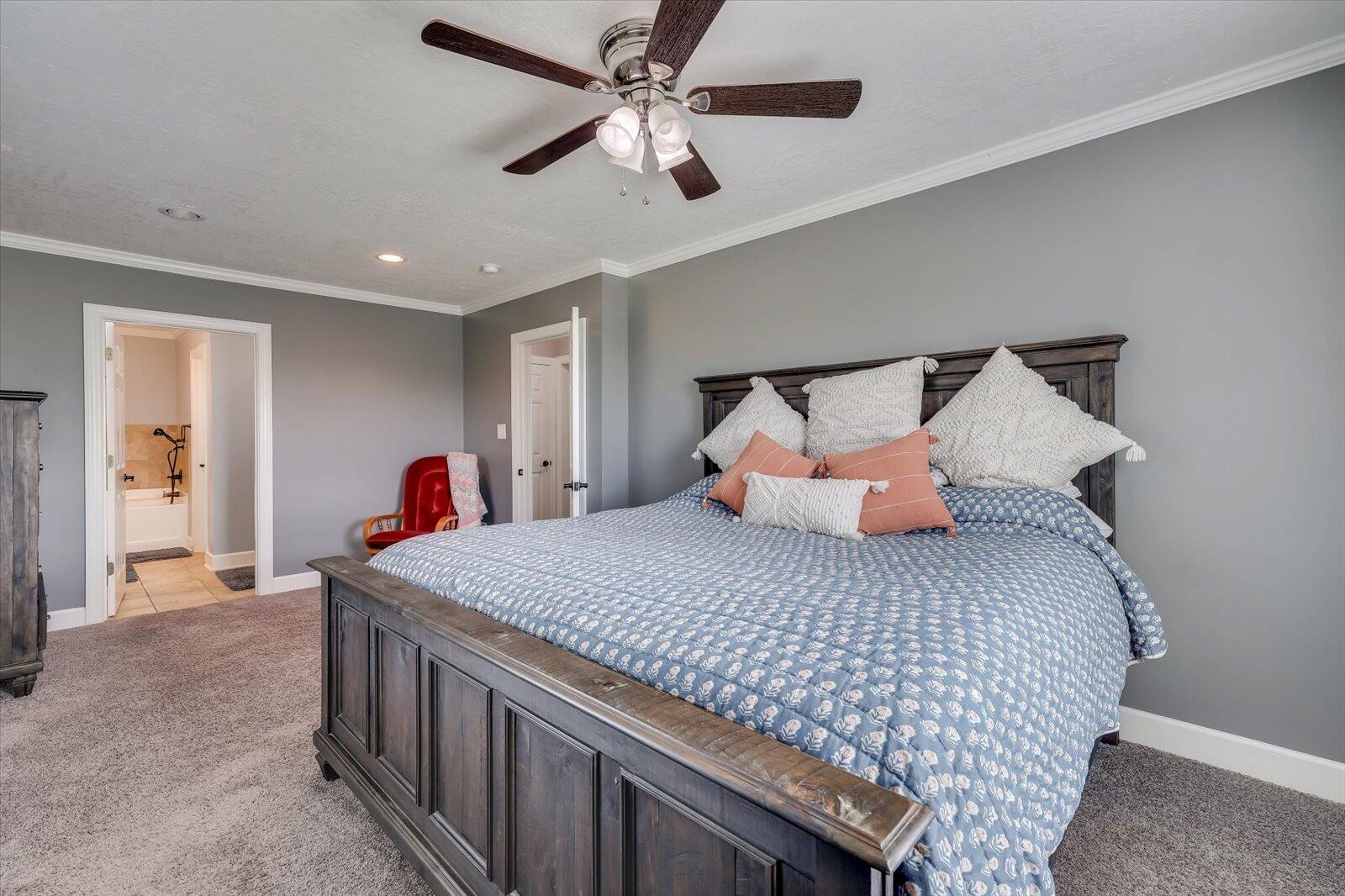 445 GRIFFIN LANDING Road