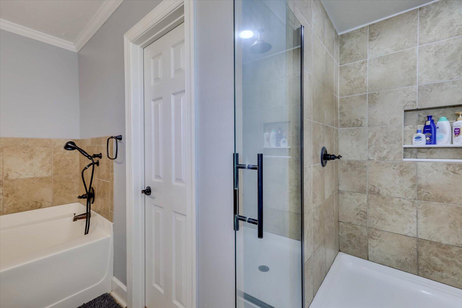 445 GRIFFIN LANDING Road