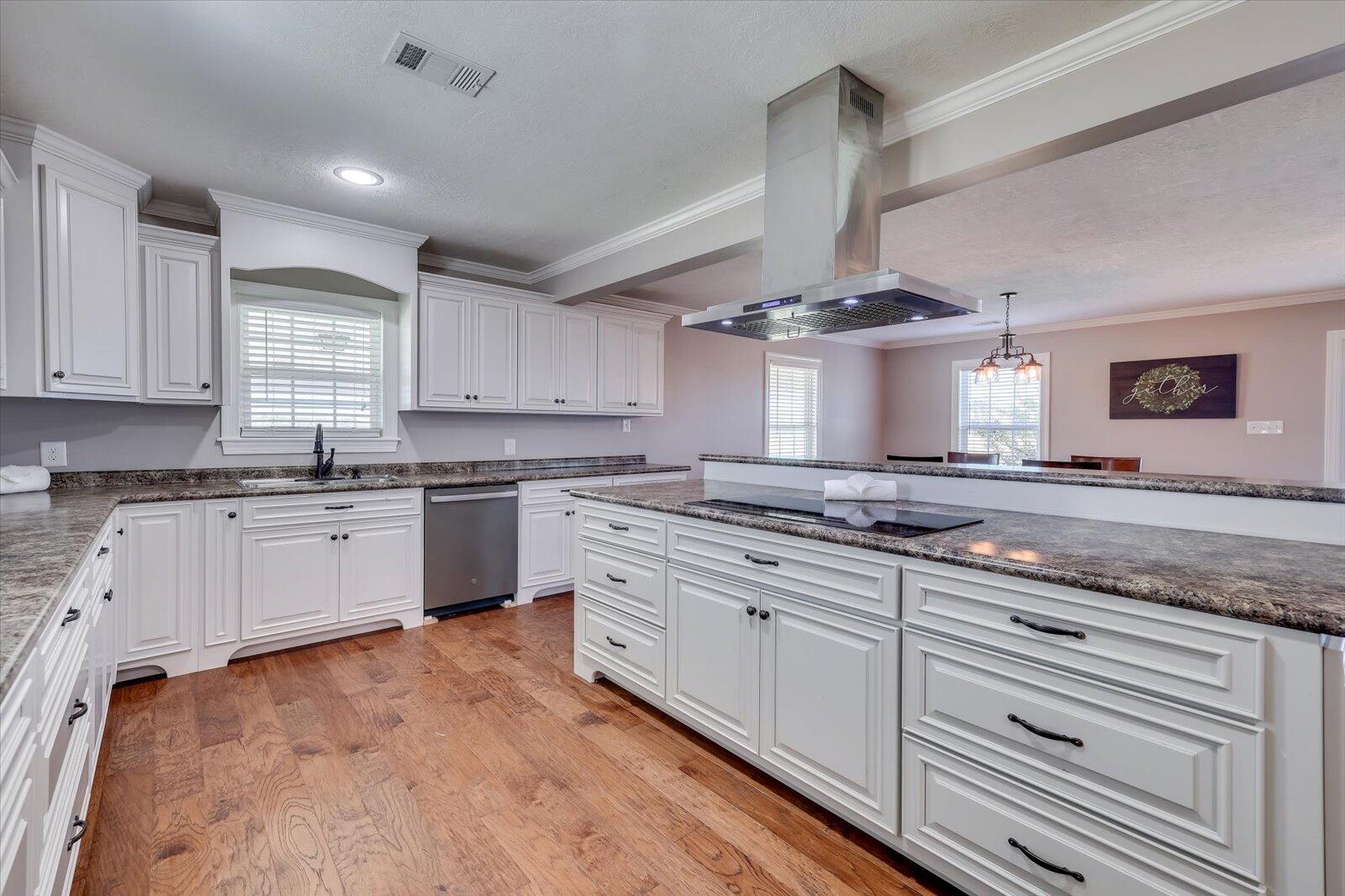 445 GRIFFIN LANDING Road