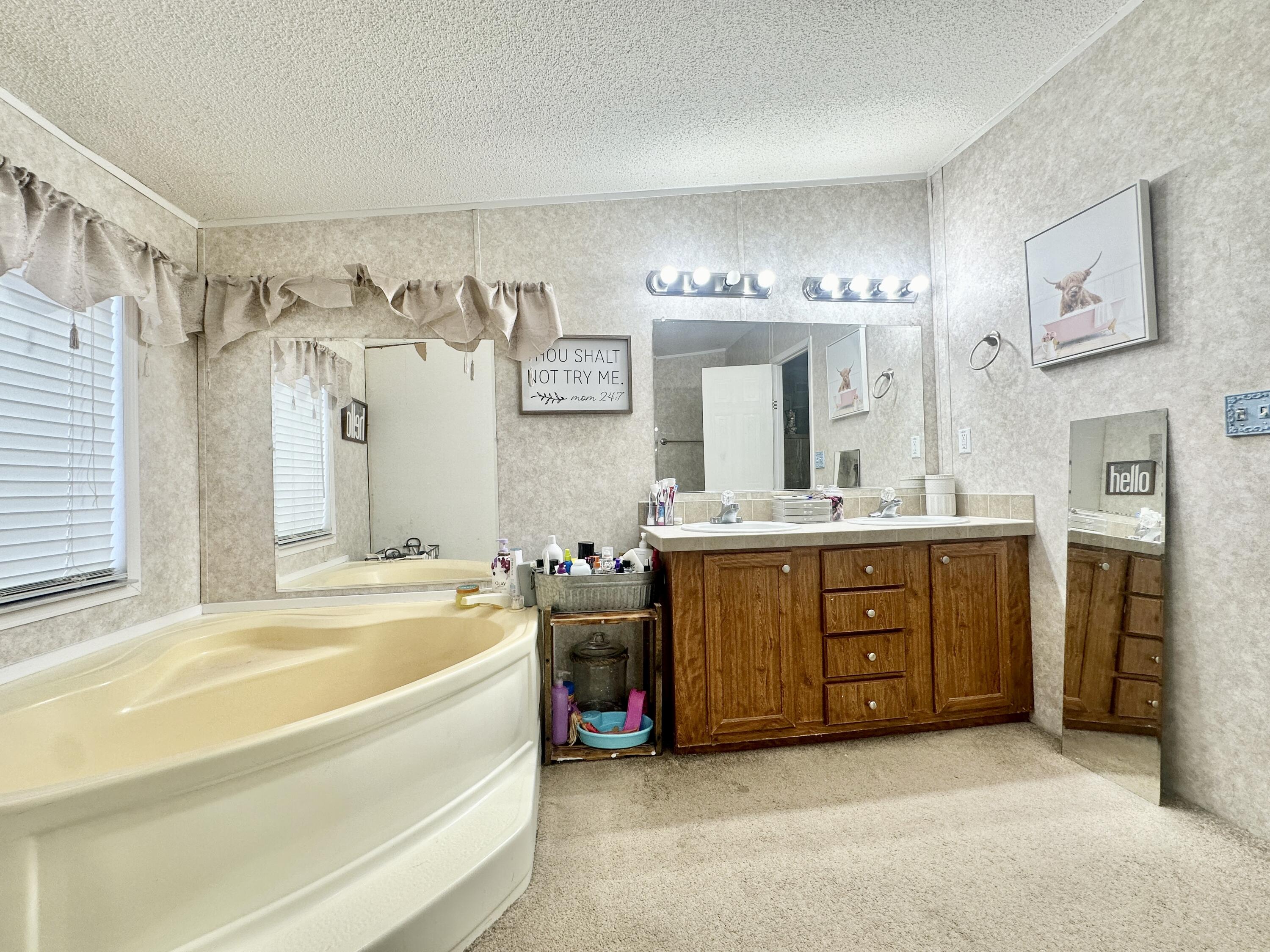 174 WYATT PLACE Road