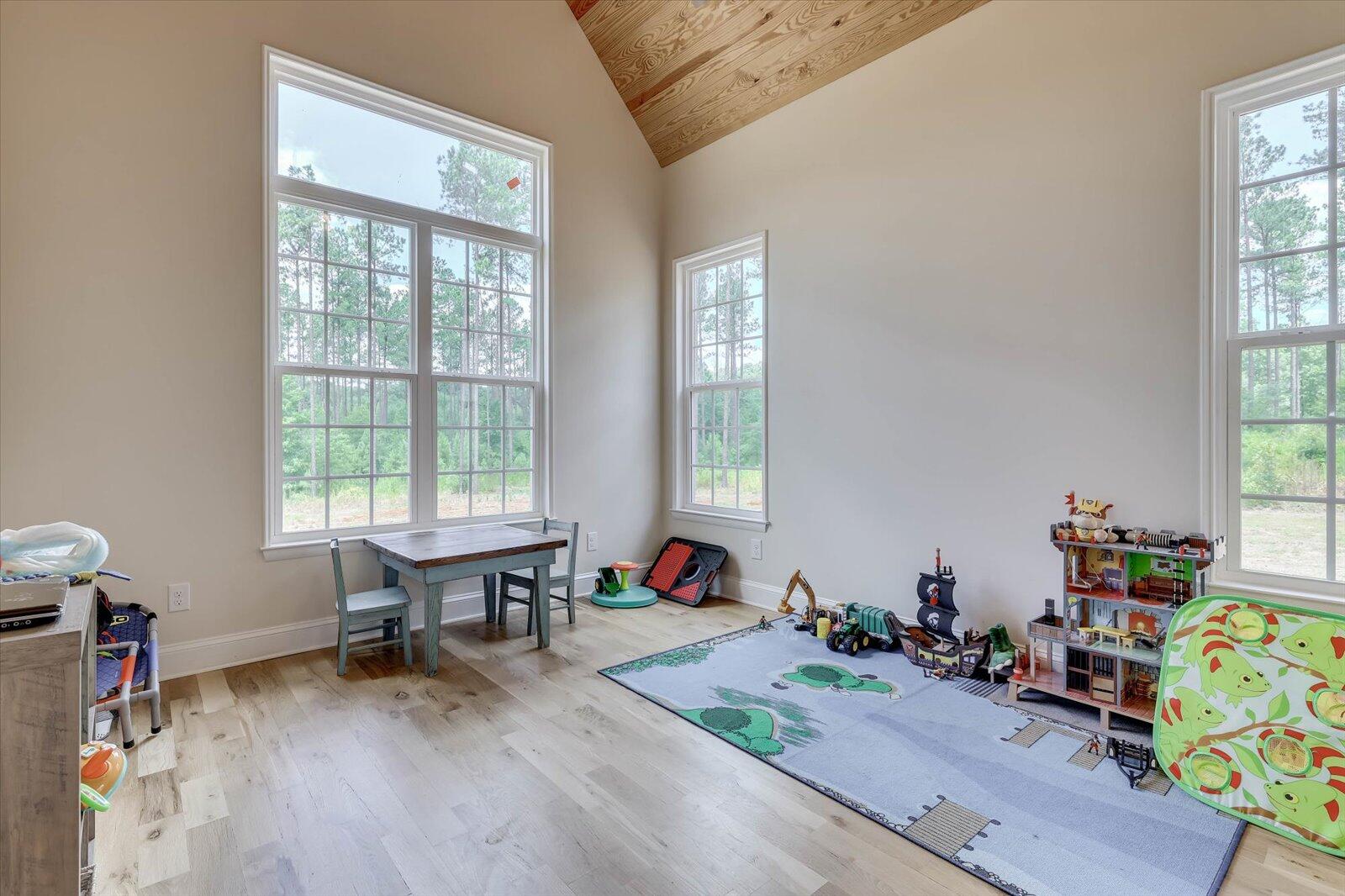 2282 FARMERS BRIDGE Road