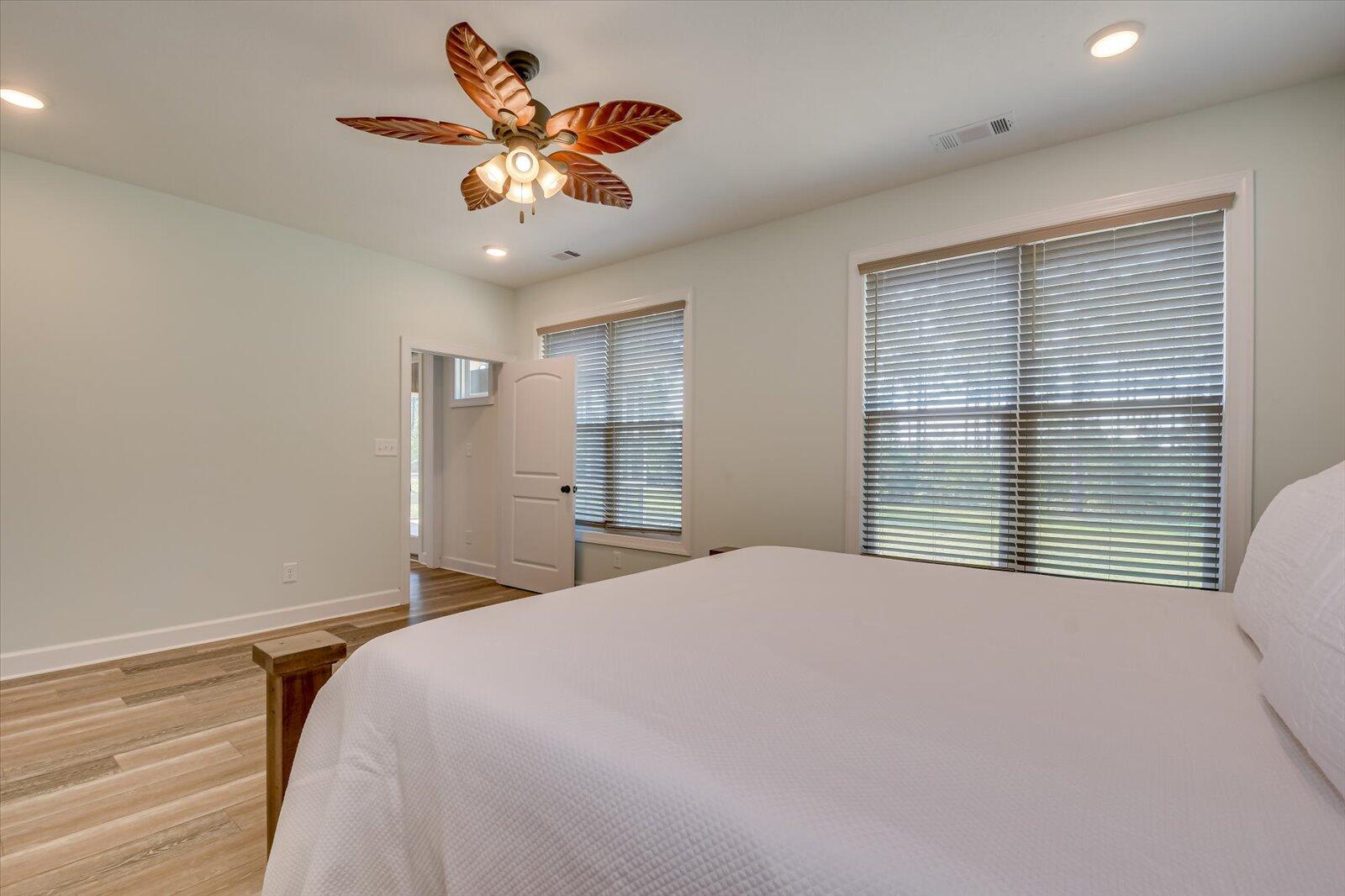 1353 SPREAD OAK Road