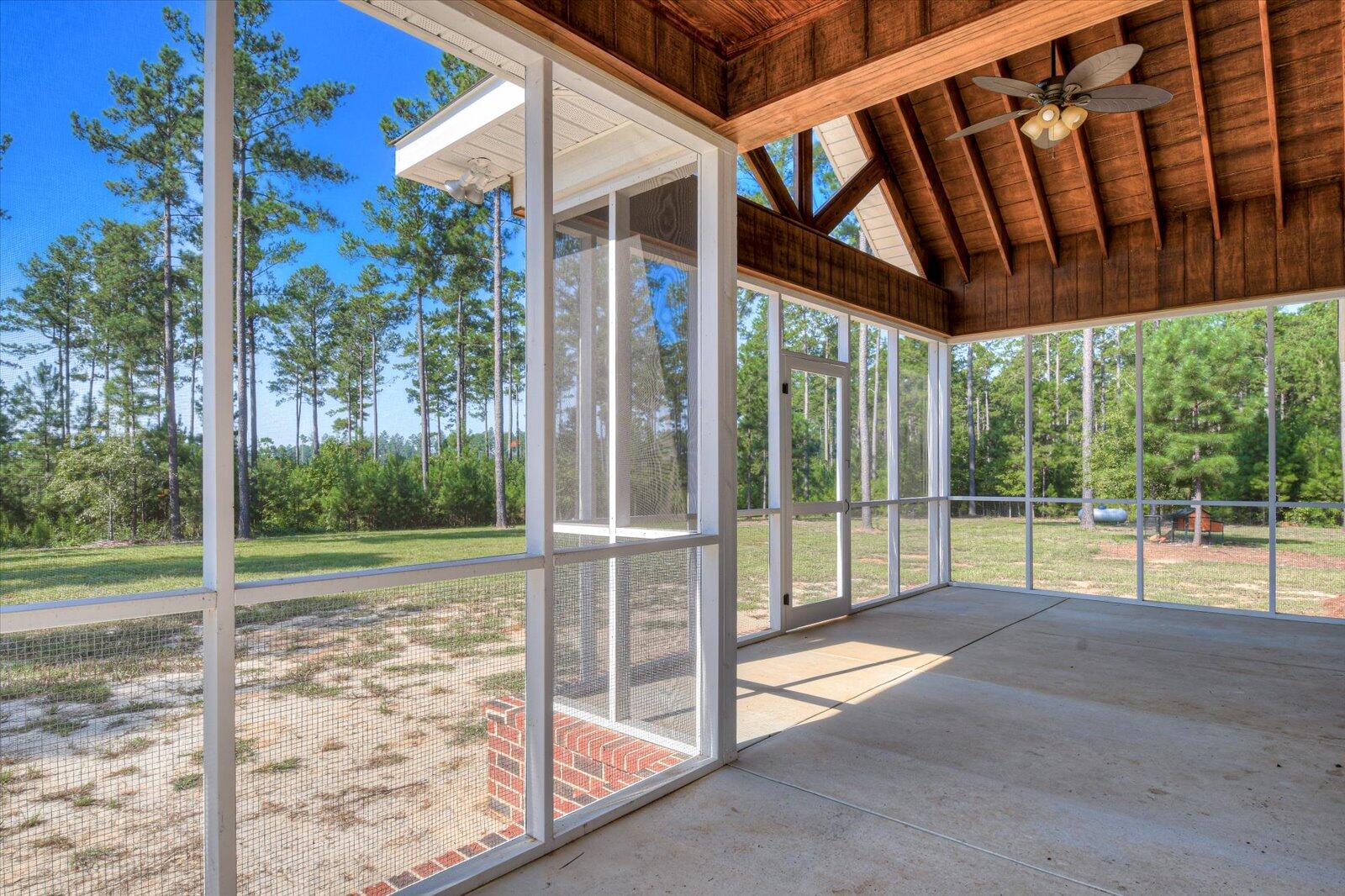 1353 SPREAD OAK Road