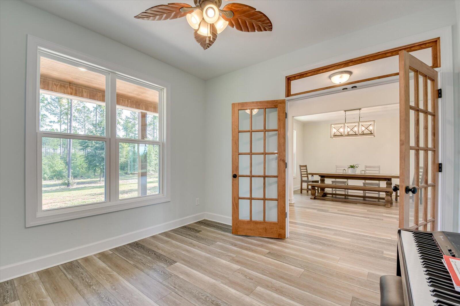 1353 SPREAD OAK Road