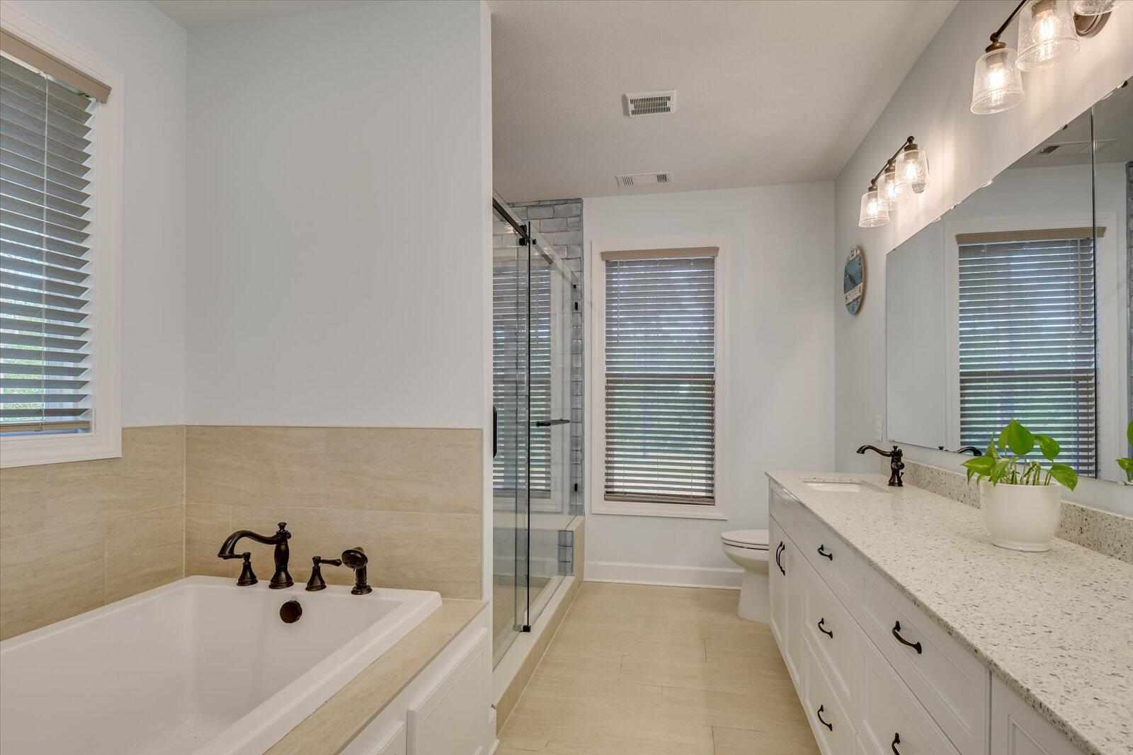 1353 SPREAD OAK Road