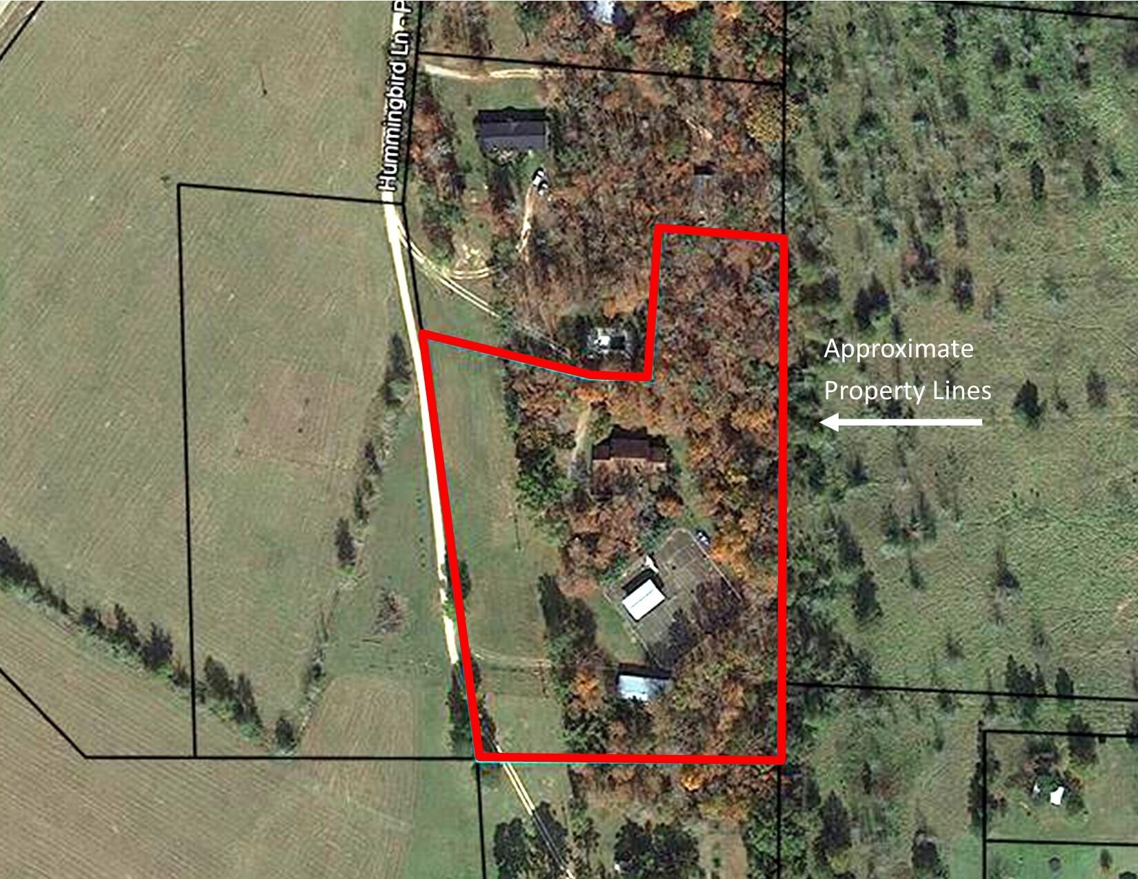 100 TENNIS COURT Circle