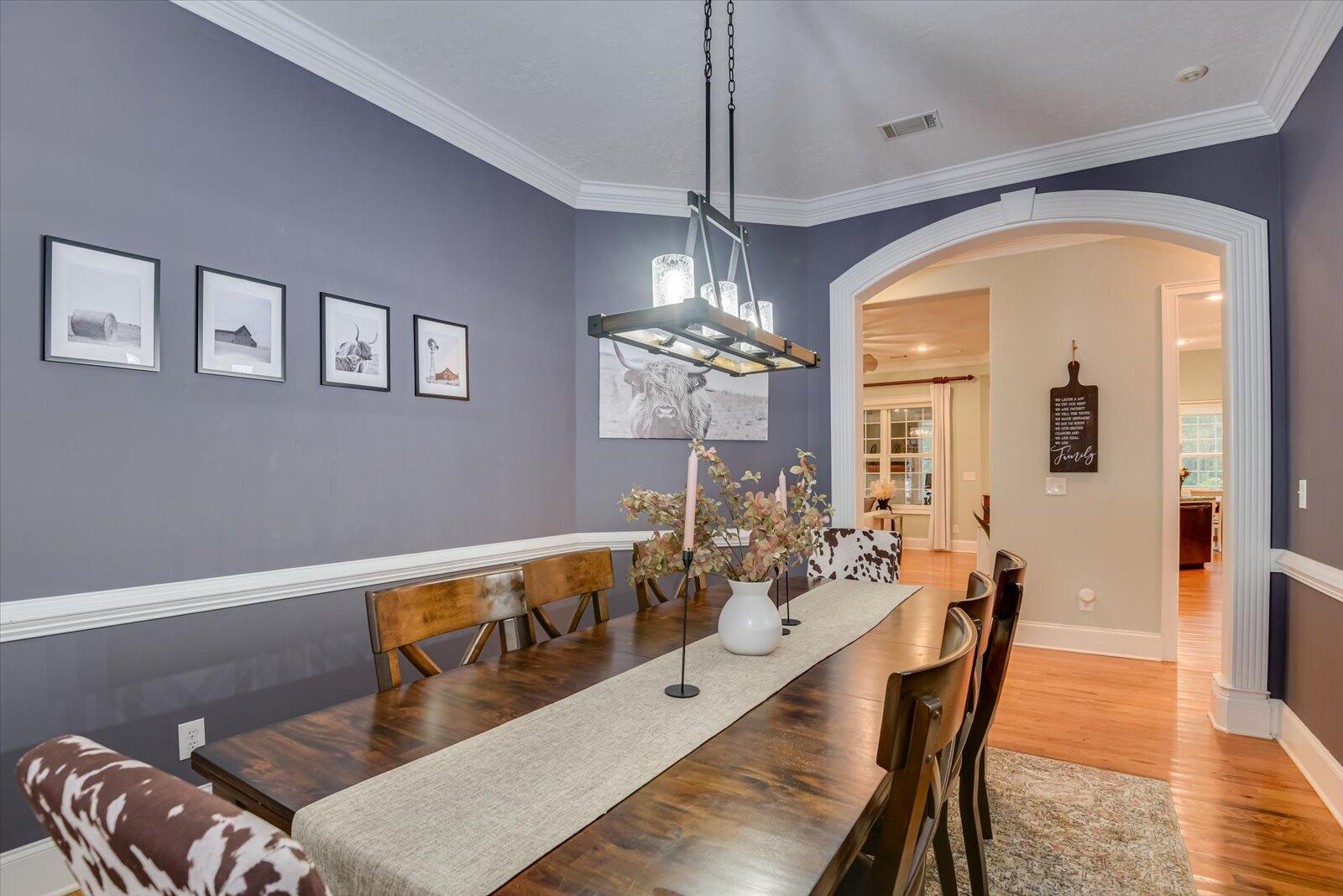 218 CRESTRIDGE Drive