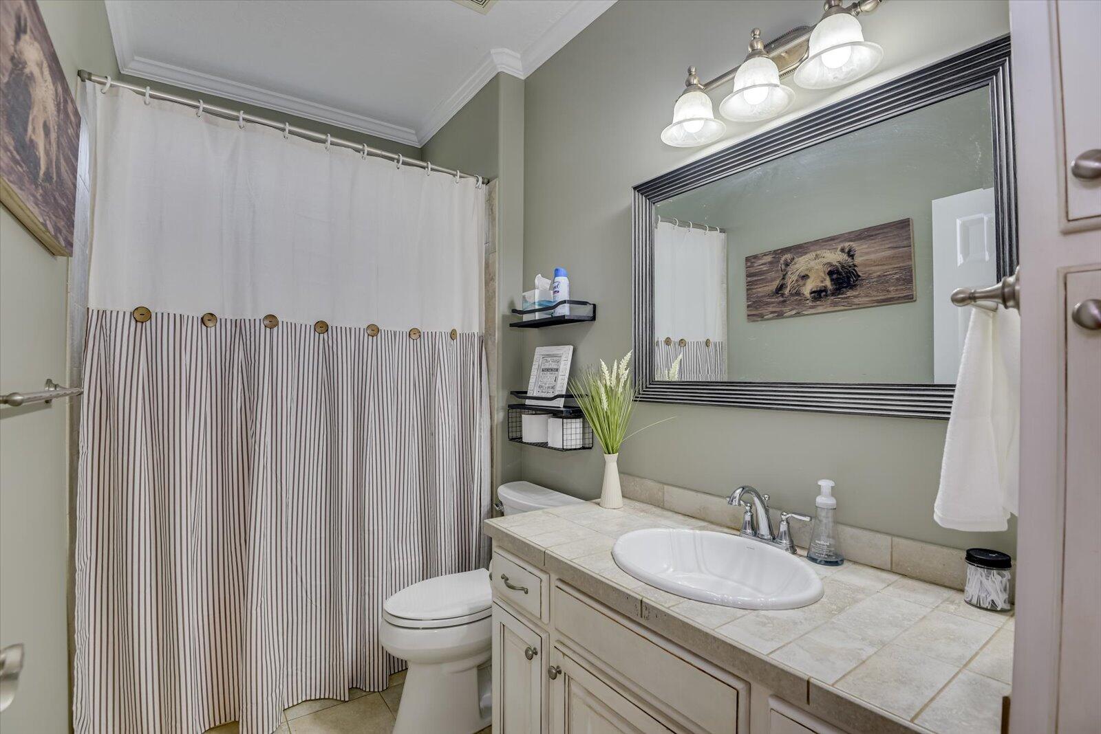 218 CRESTRIDGE Drive