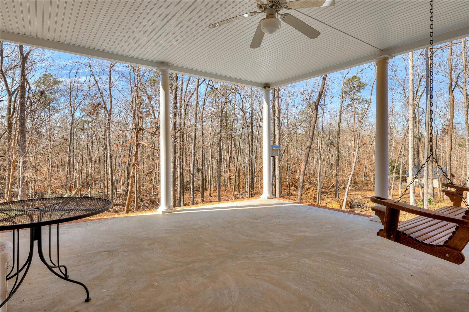 250 CRESTRIDGE Drive