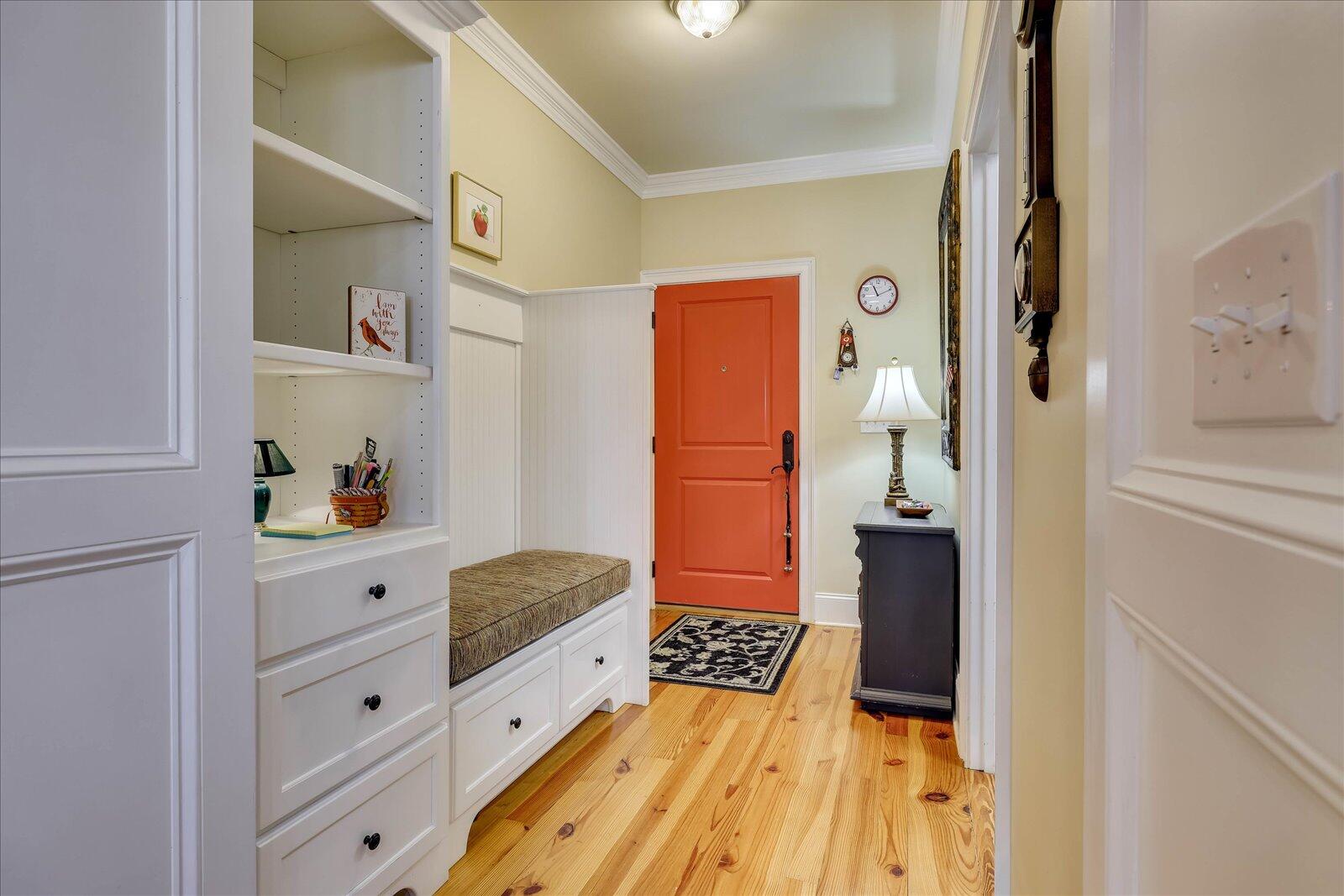 250 CRESTRIDGE Drive