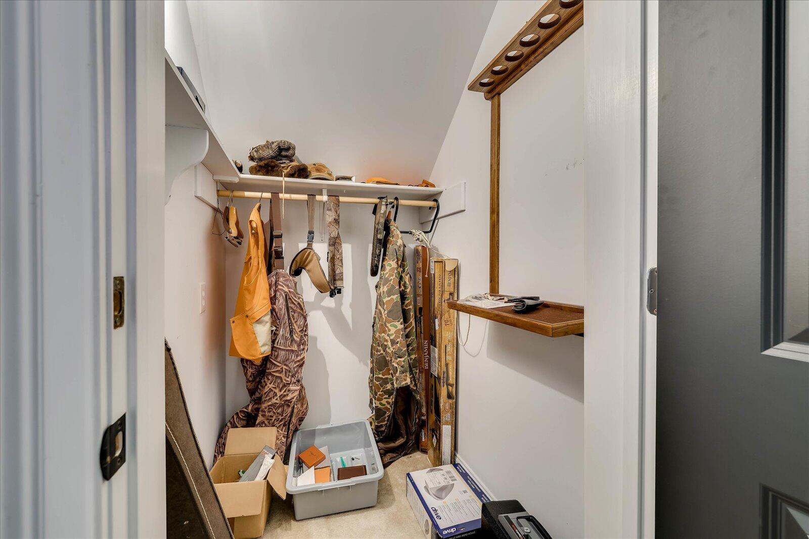 250 CRESTRIDGE Drive