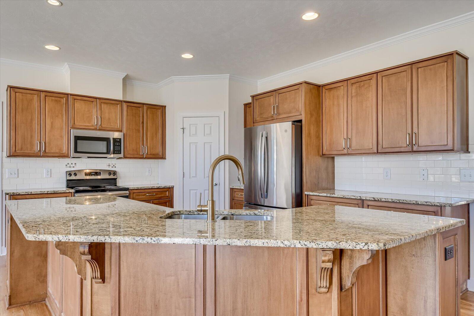 249 SHADY OAK Lane