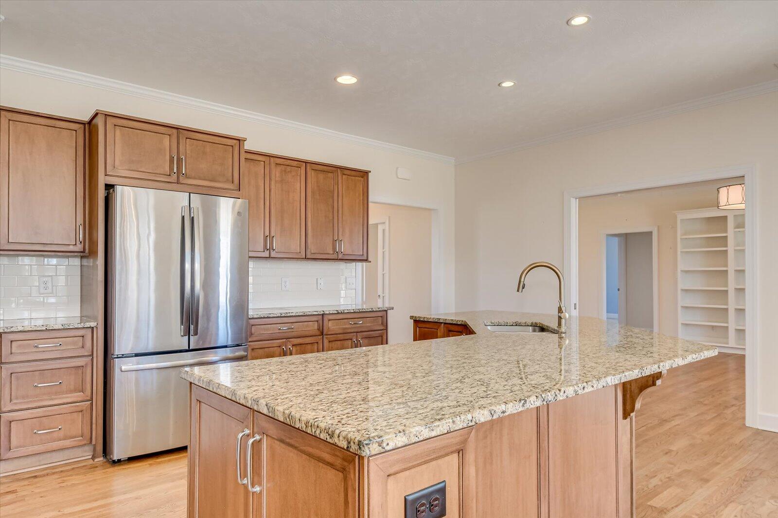 249 SHADY OAK Lane