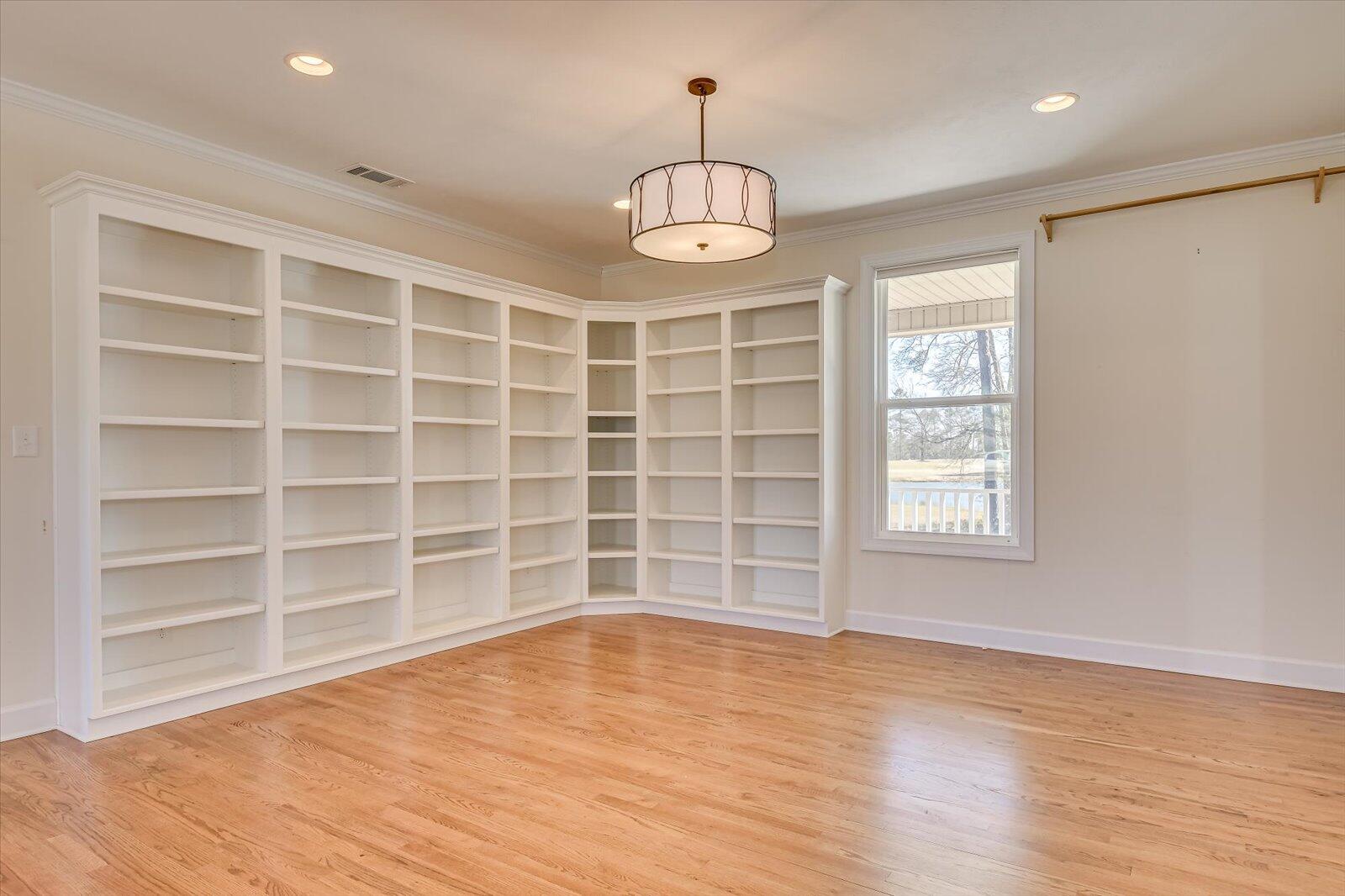 249 SHADY OAK Lane