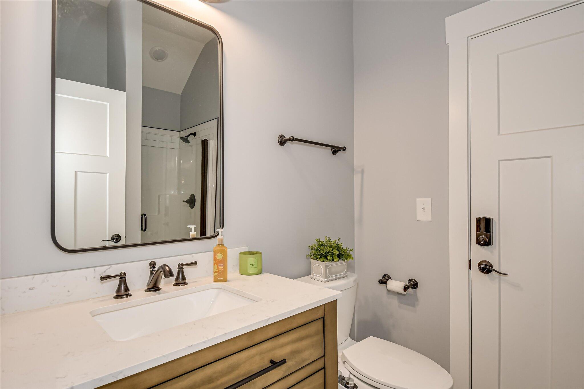 1403 SPREAD OAK Road