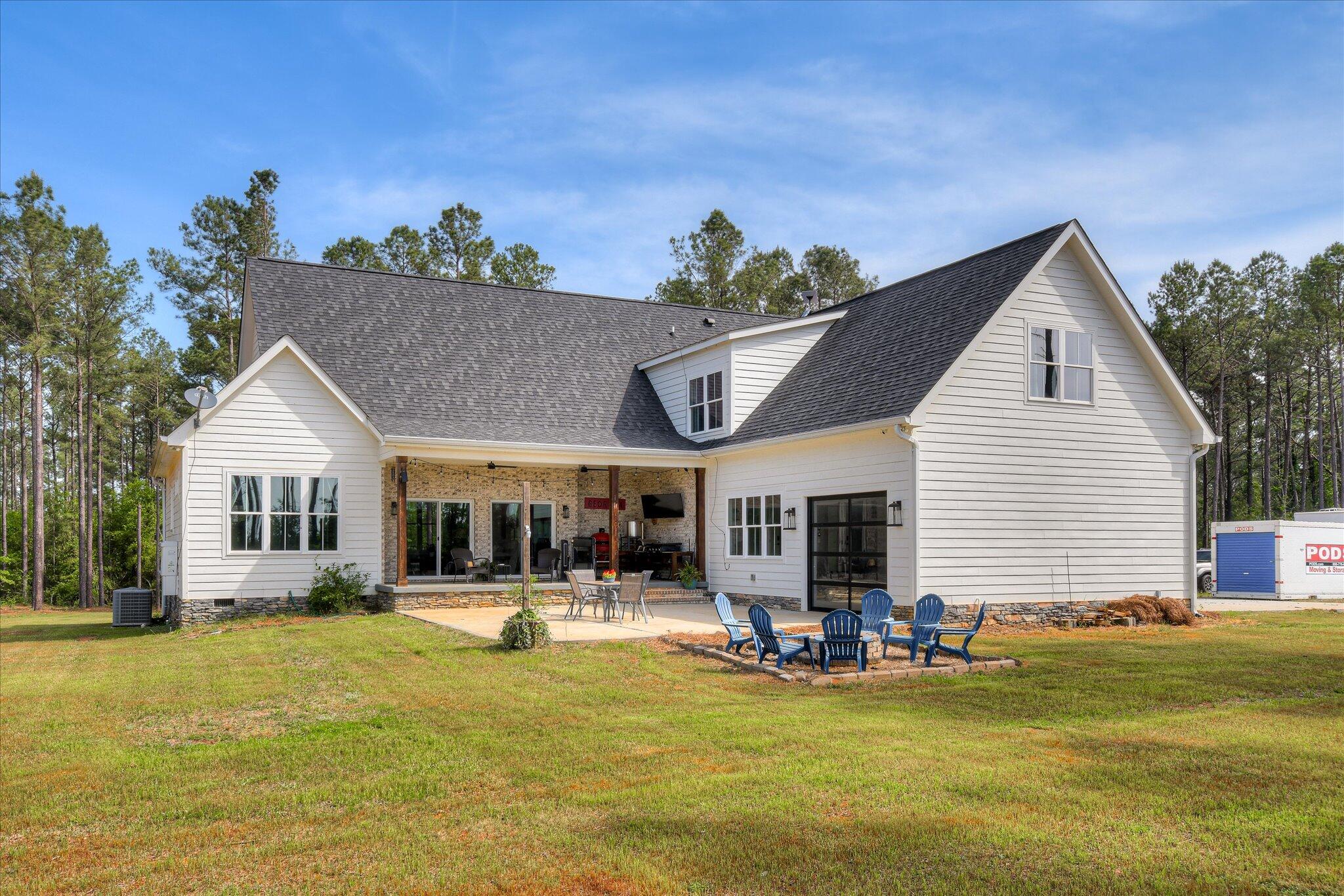 1403 SPREAD OAK Road