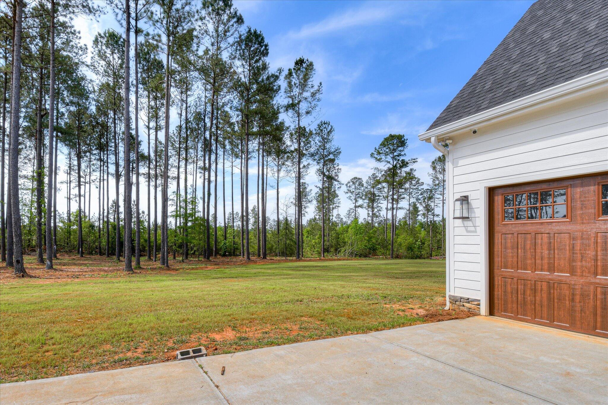 1403 SPREAD OAK Road