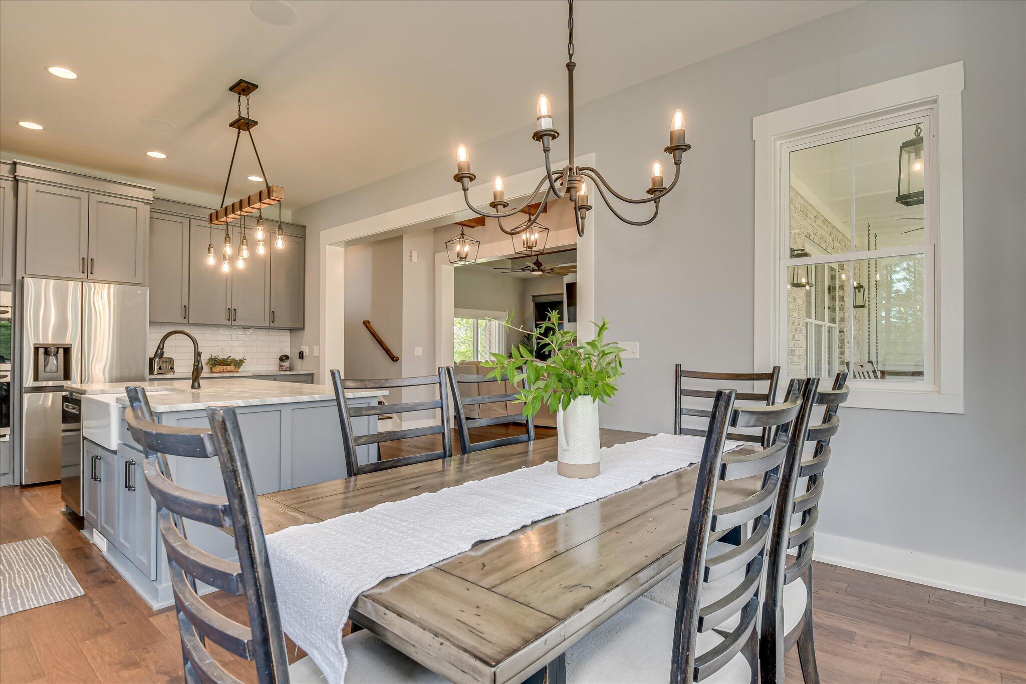 1403 SPREAD OAK Road