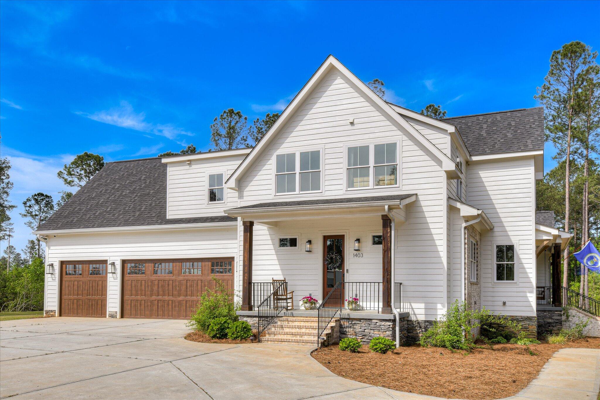 1403 SPREAD OAK Road