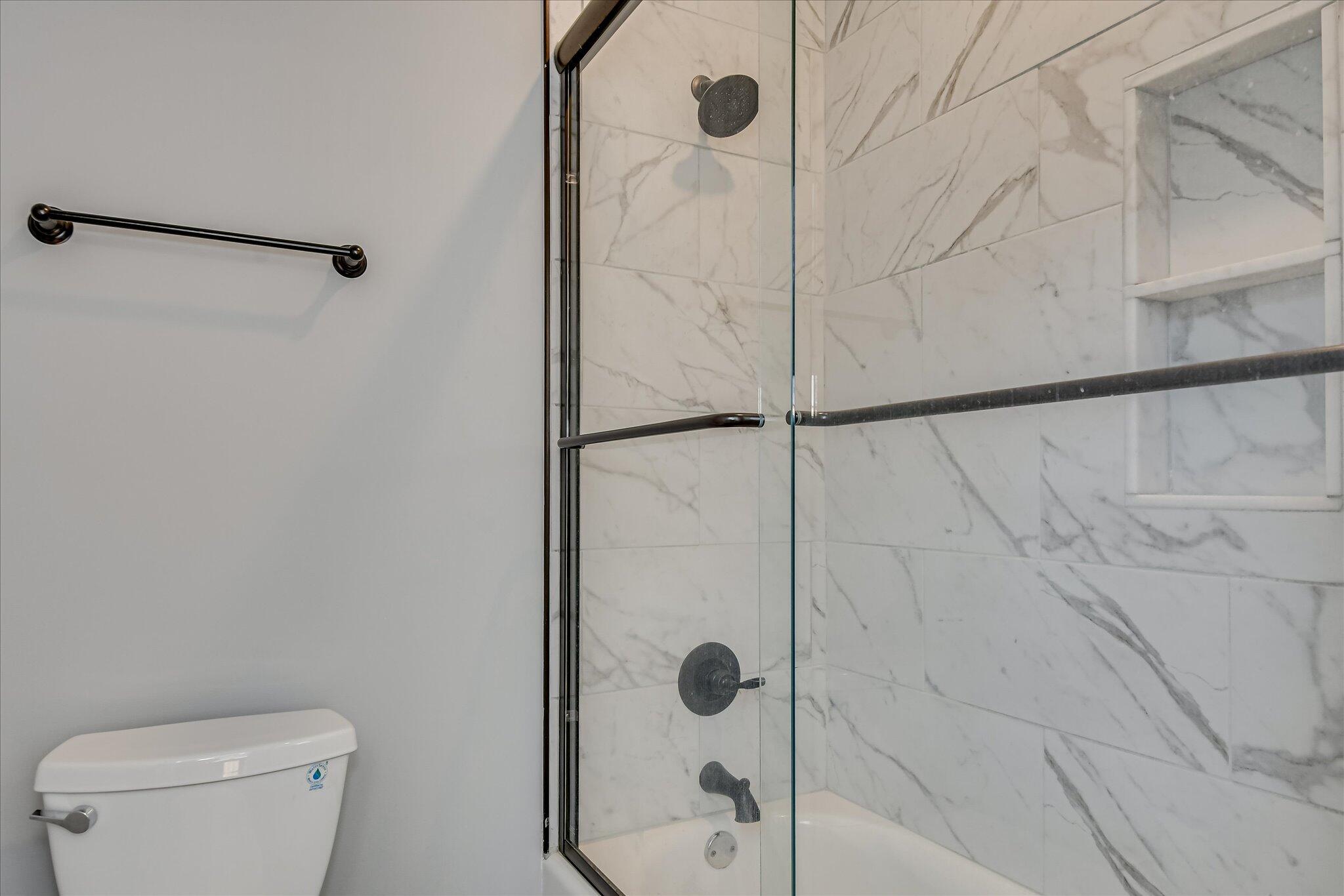 1403 SPREAD OAK Road