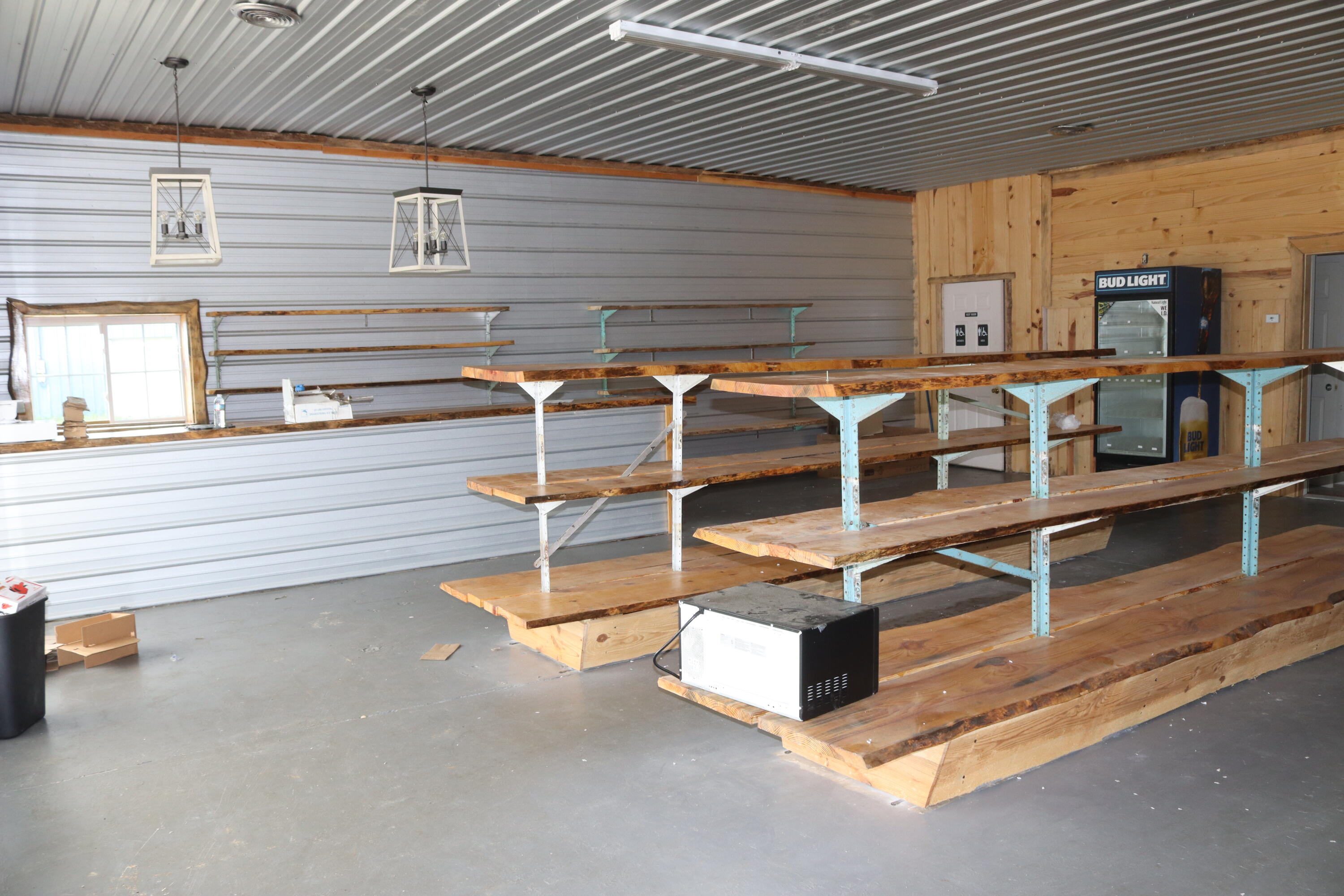 919 Charles Perry Avenue